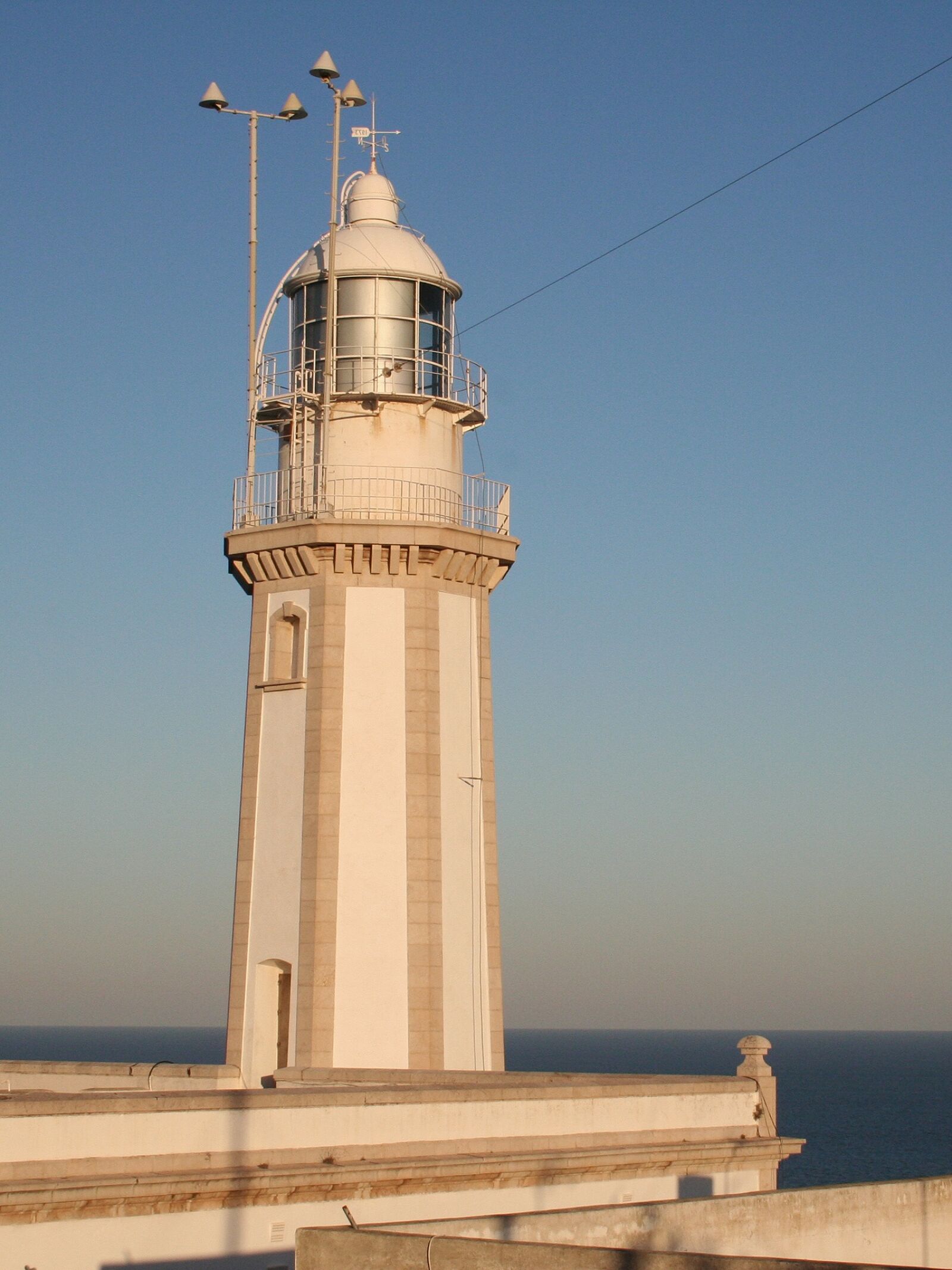 Canon EOS 350D (EOS Digital Rebel XT / EOS Kiss Digital N) sample photo. Lighthouse, spain, building photography
