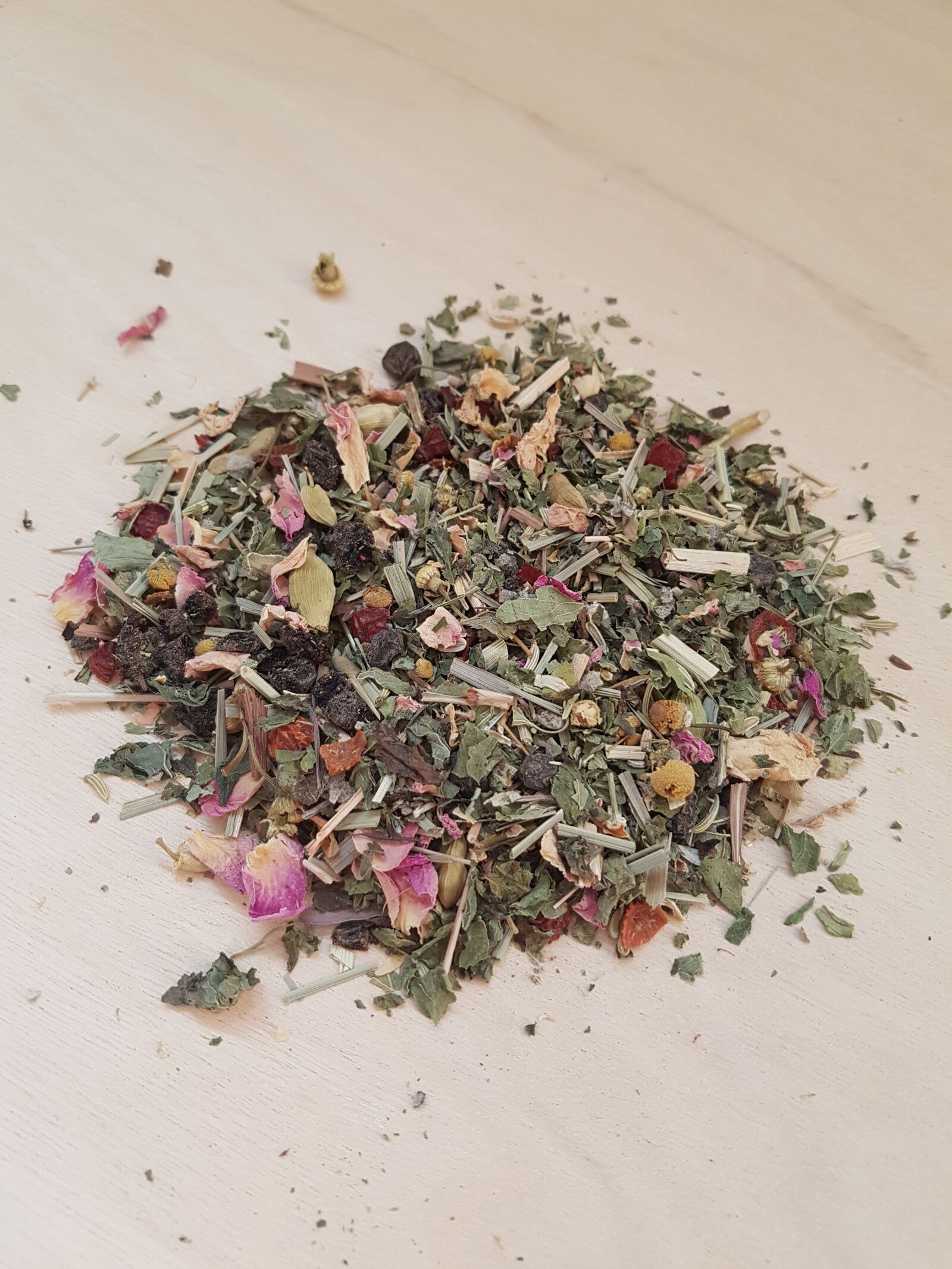 Samsung Galaxy S7 sample photo. Tea, herbs, healthy photography