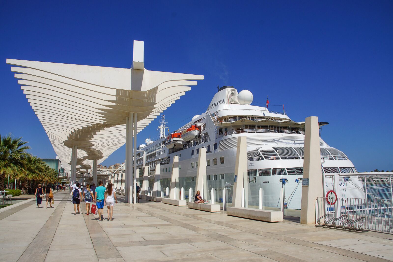 Sony SLT-A77 sample photo. Spain, malaga, port photography