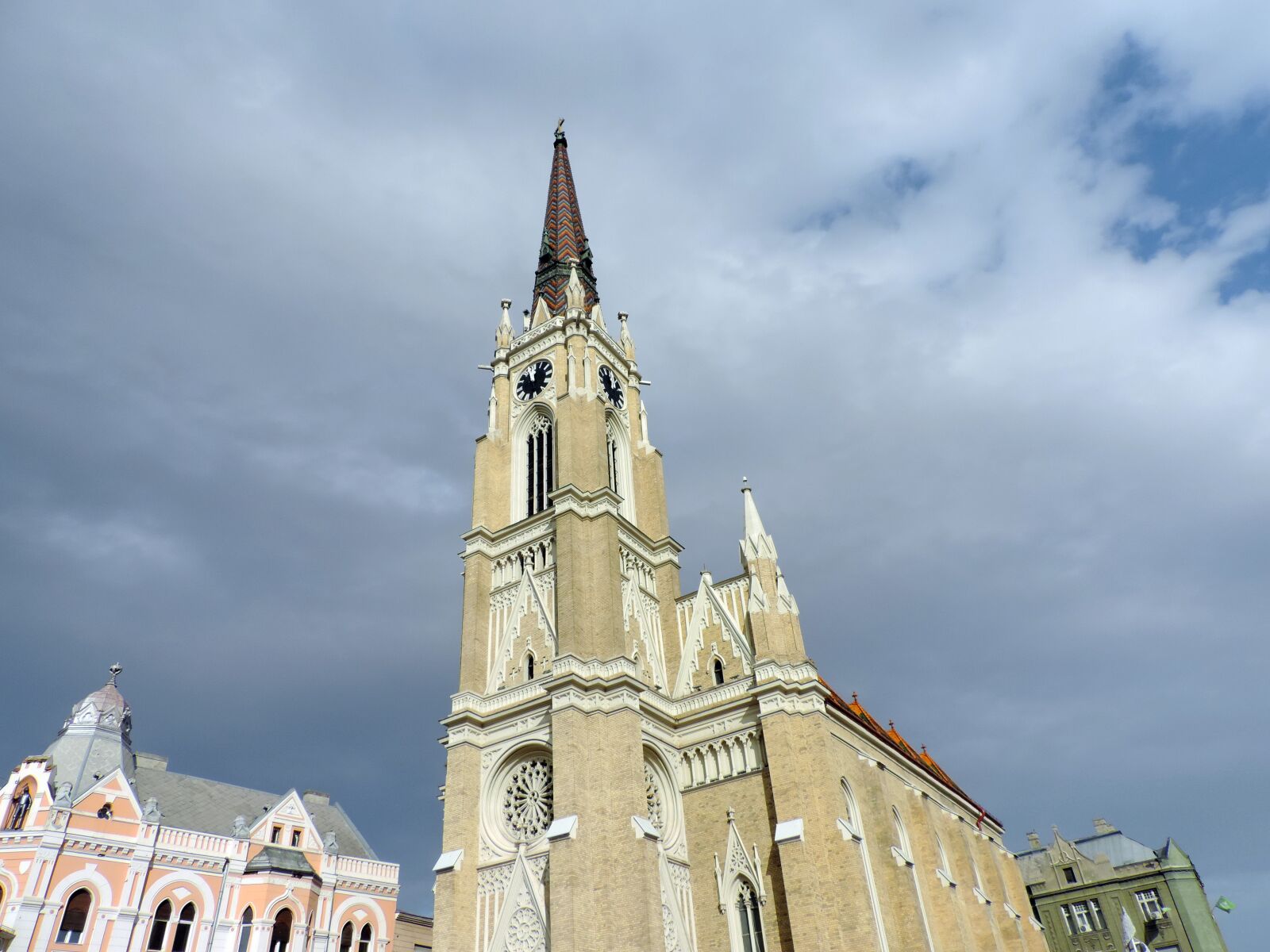 Nikon Coolpix P520 sample photo. Cathedral, catholic, serbia, spirituality photography