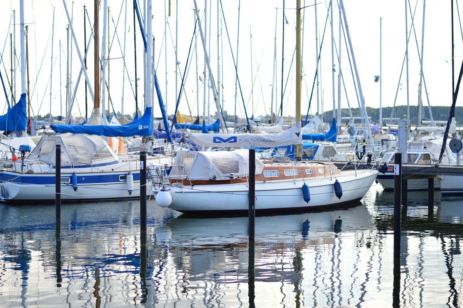 Nikon D3200 sample photo. Sailing yacht, boat, port photography