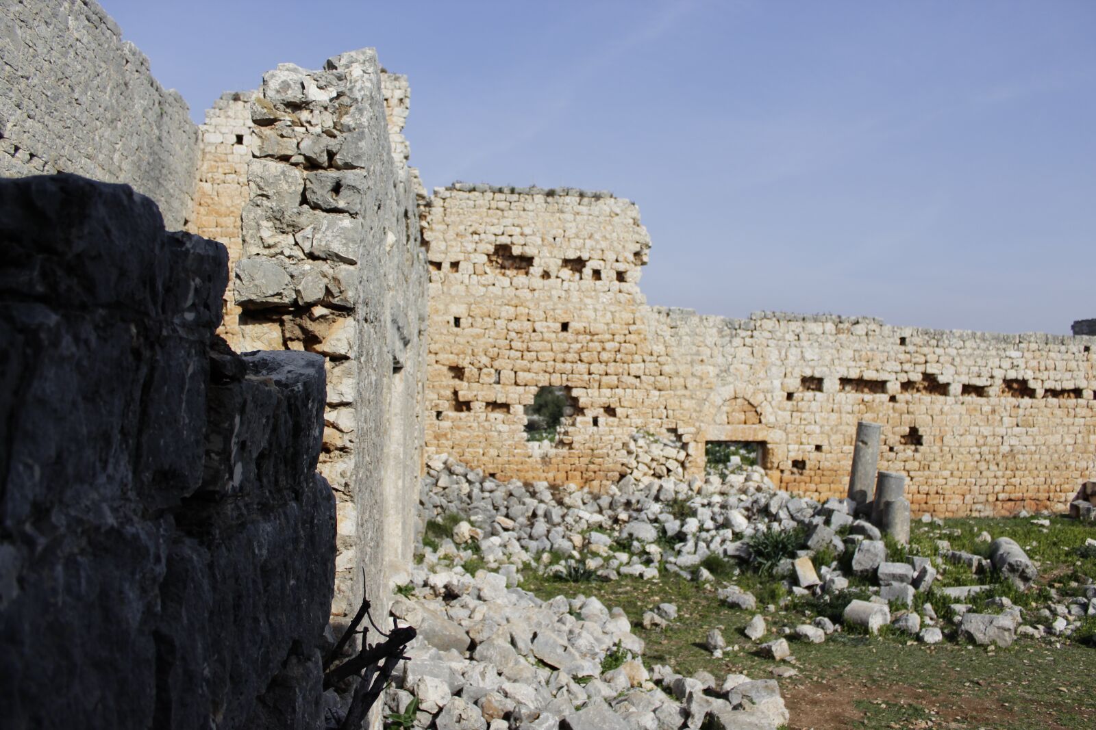 Canon EOS 1300D (EOS Rebel T6 / EOS Kiss X80) sample photo. Silifke, ruins, travel photography