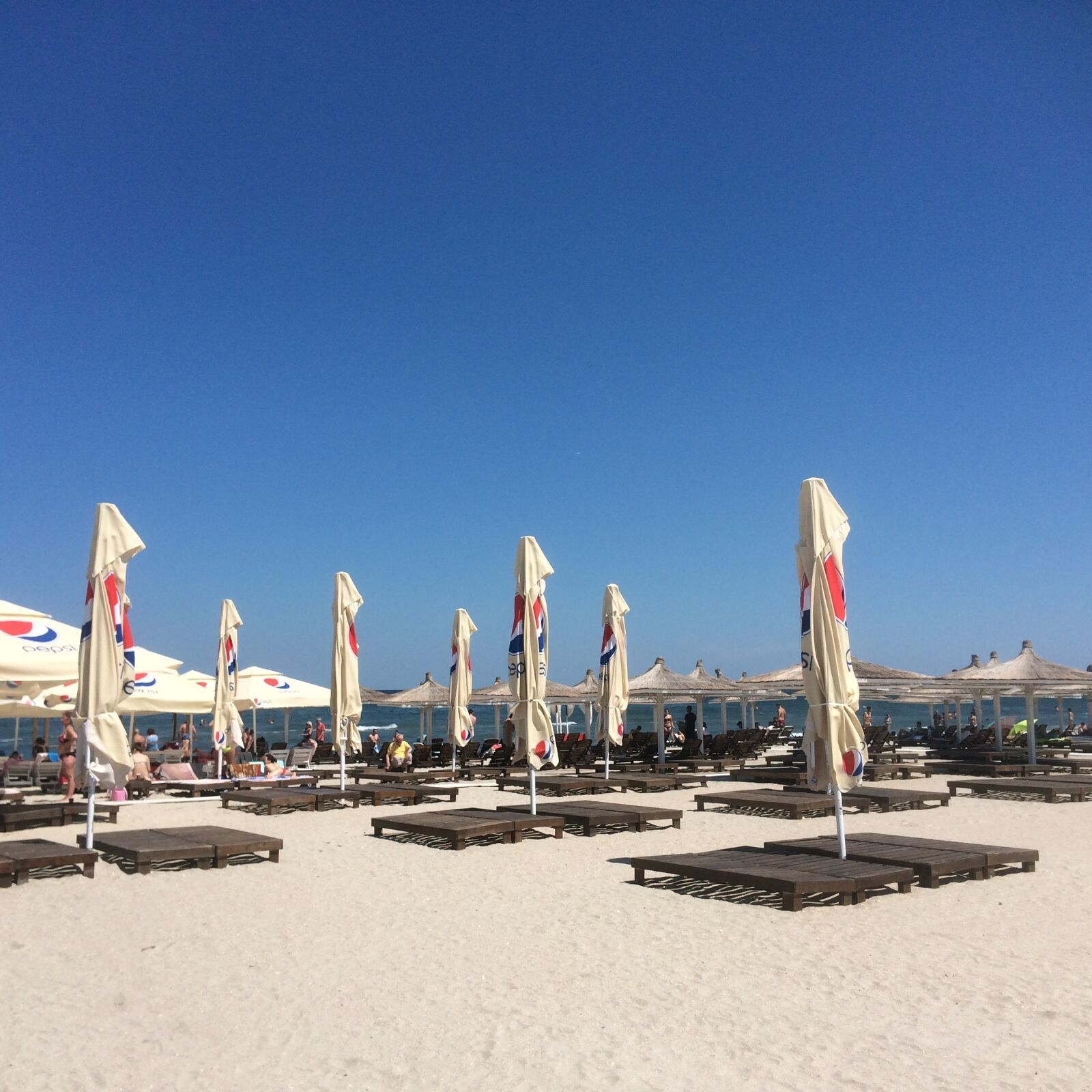 Apple iPhone 5s sample photo. Beach, deck chair, sea photography