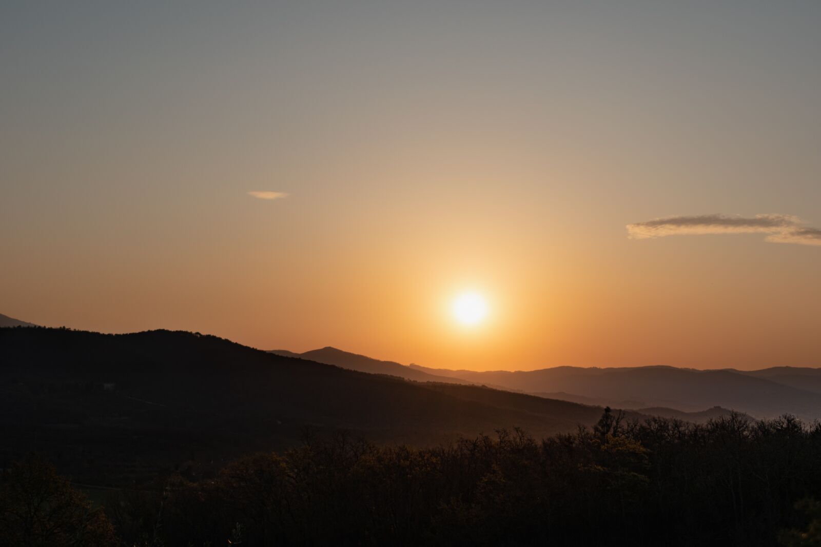 Nikon D5600 sample photo. Tuscany, hills, panorama photography