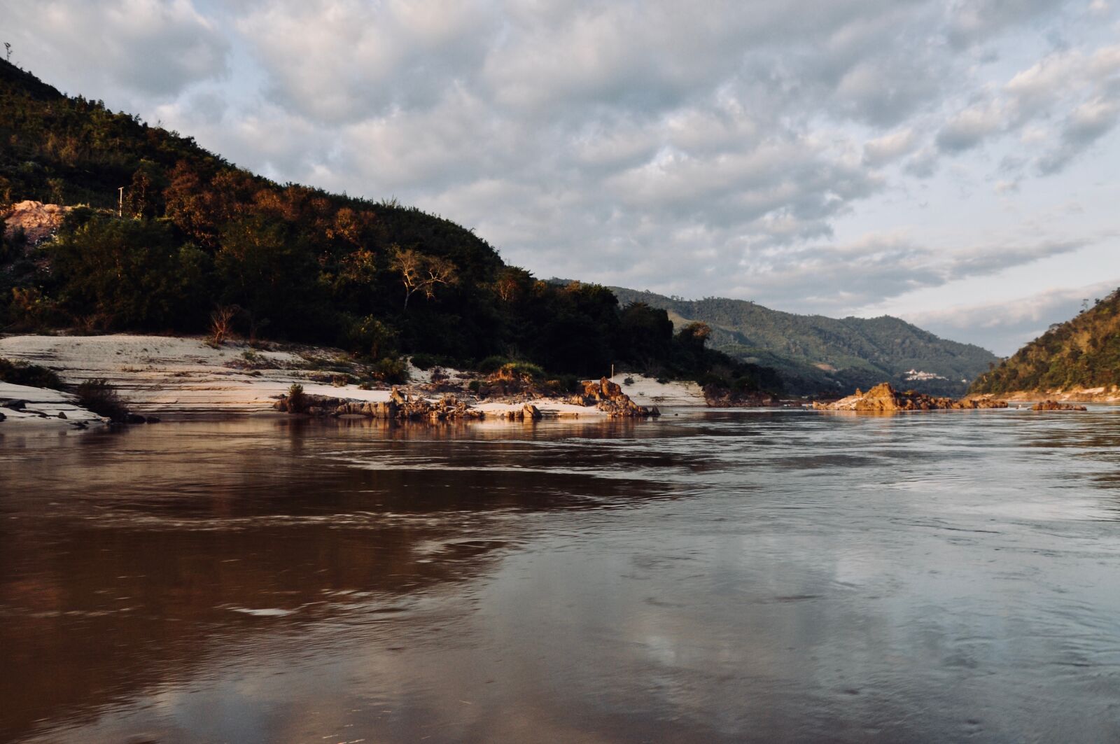 Nikon D5000 sample photo. Asia, mekong river, river photography