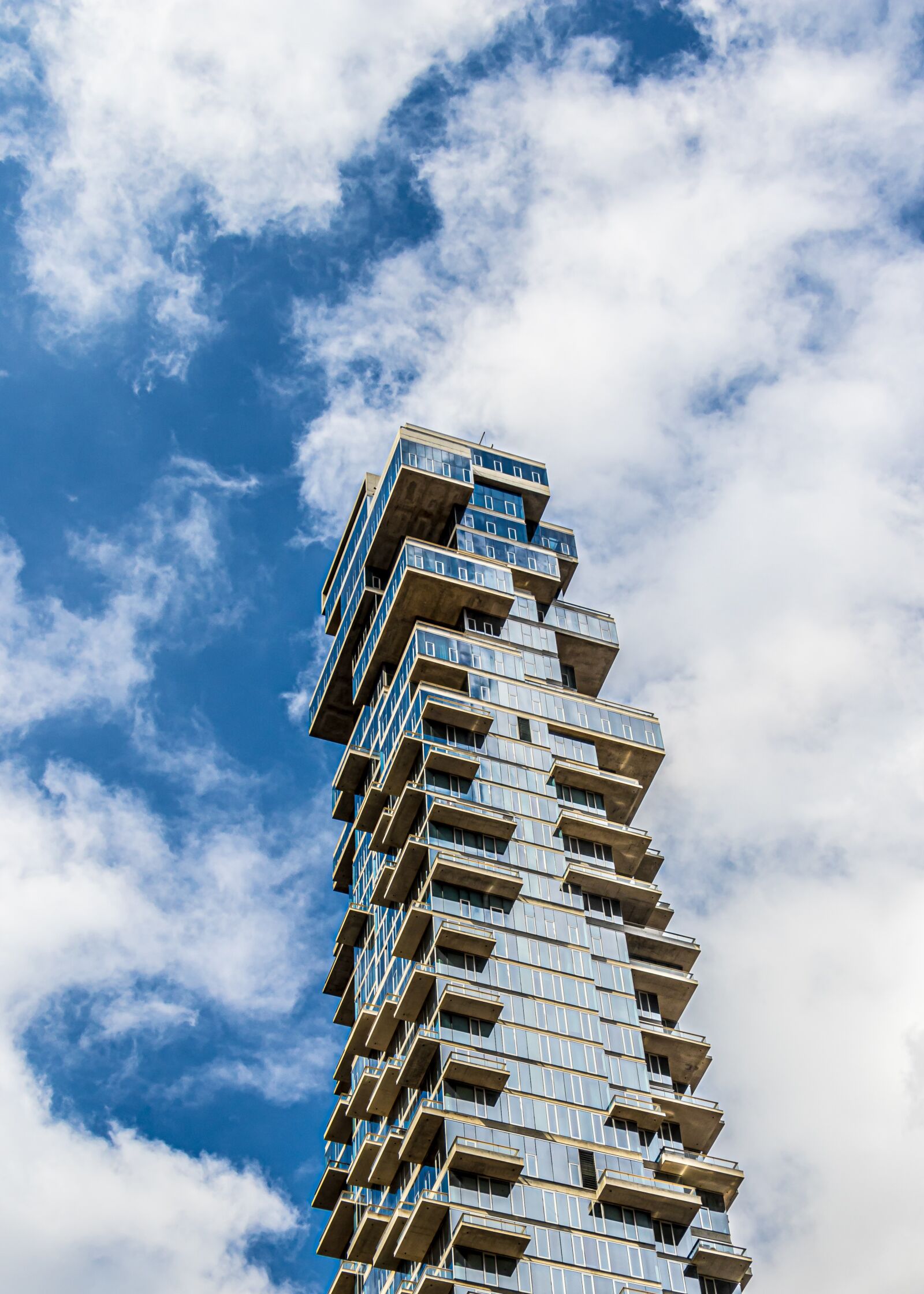 Canon EF-S 18-135mm F3.5-5.6 IS USM sample photo. Newyork, usa, architecture photography