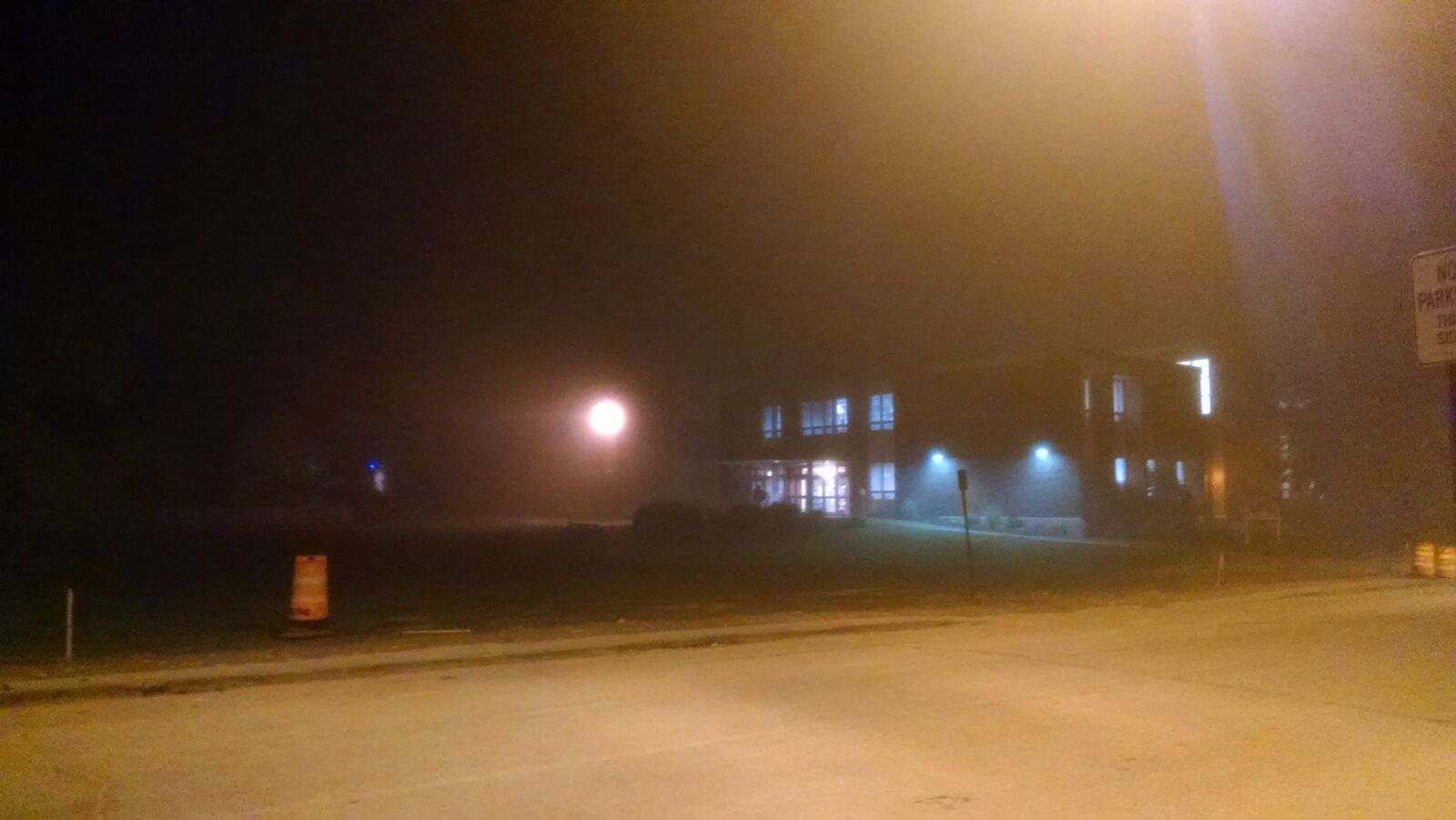 Motorola Moto X (1st Gen) sample photo. Dark, fog, light, night photography