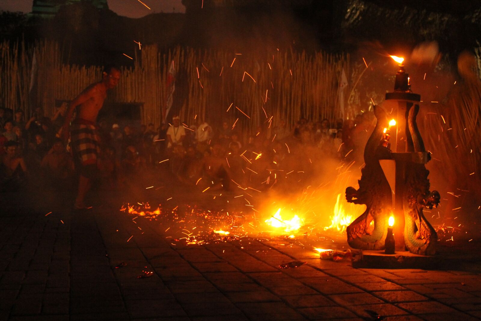 Canon EOS 1100D (EOS Rebel T3 / EOS Kiss X50) sample photo. Fire, flaming, flame photography