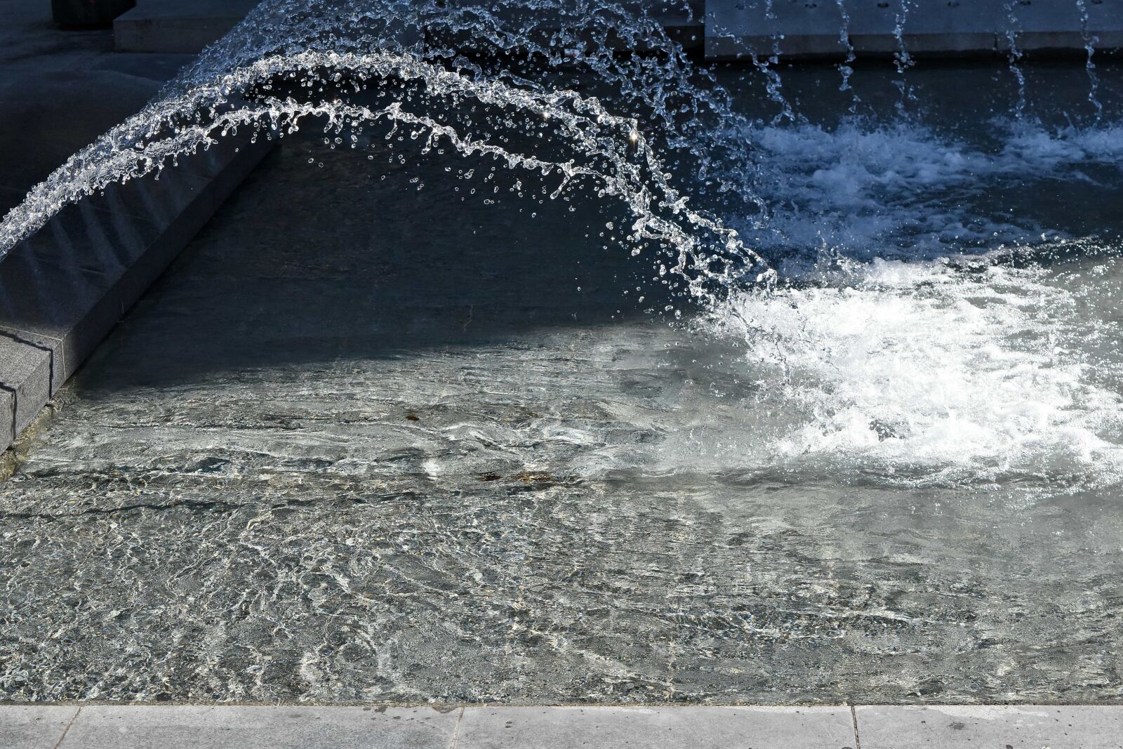 Nikon D5500 sample photo. Fountain, water, structure, wet photography