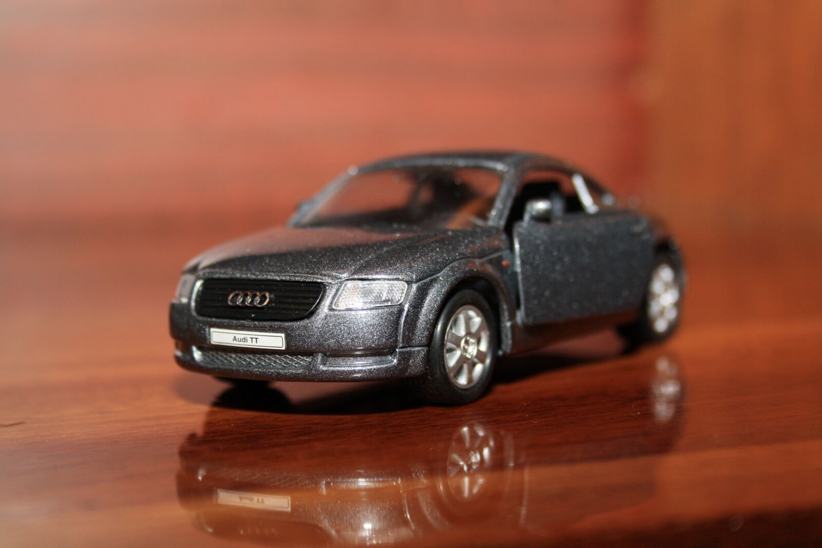 Canon EOS 1000D (EOS Digital Rebel XS / EOS Kiss F) sample photo. Machine, audi, igushka photography