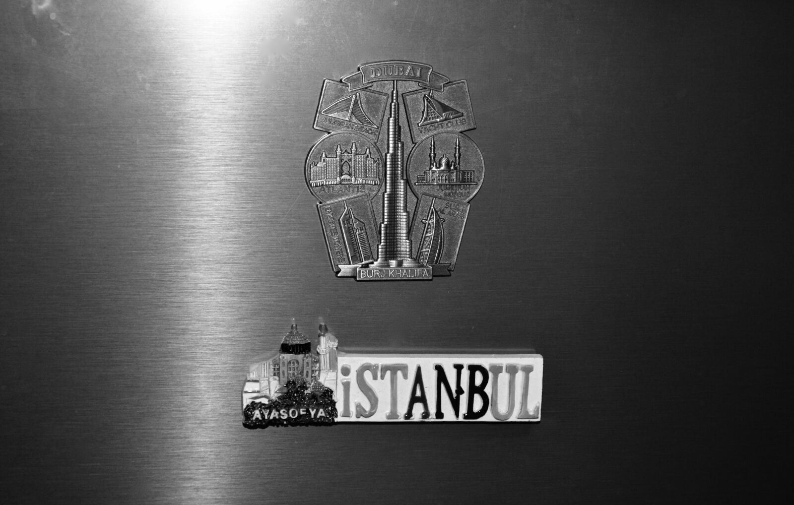 Nikon D7000 sample photo. Dubai, fridge, istanbul, souvenirs photography