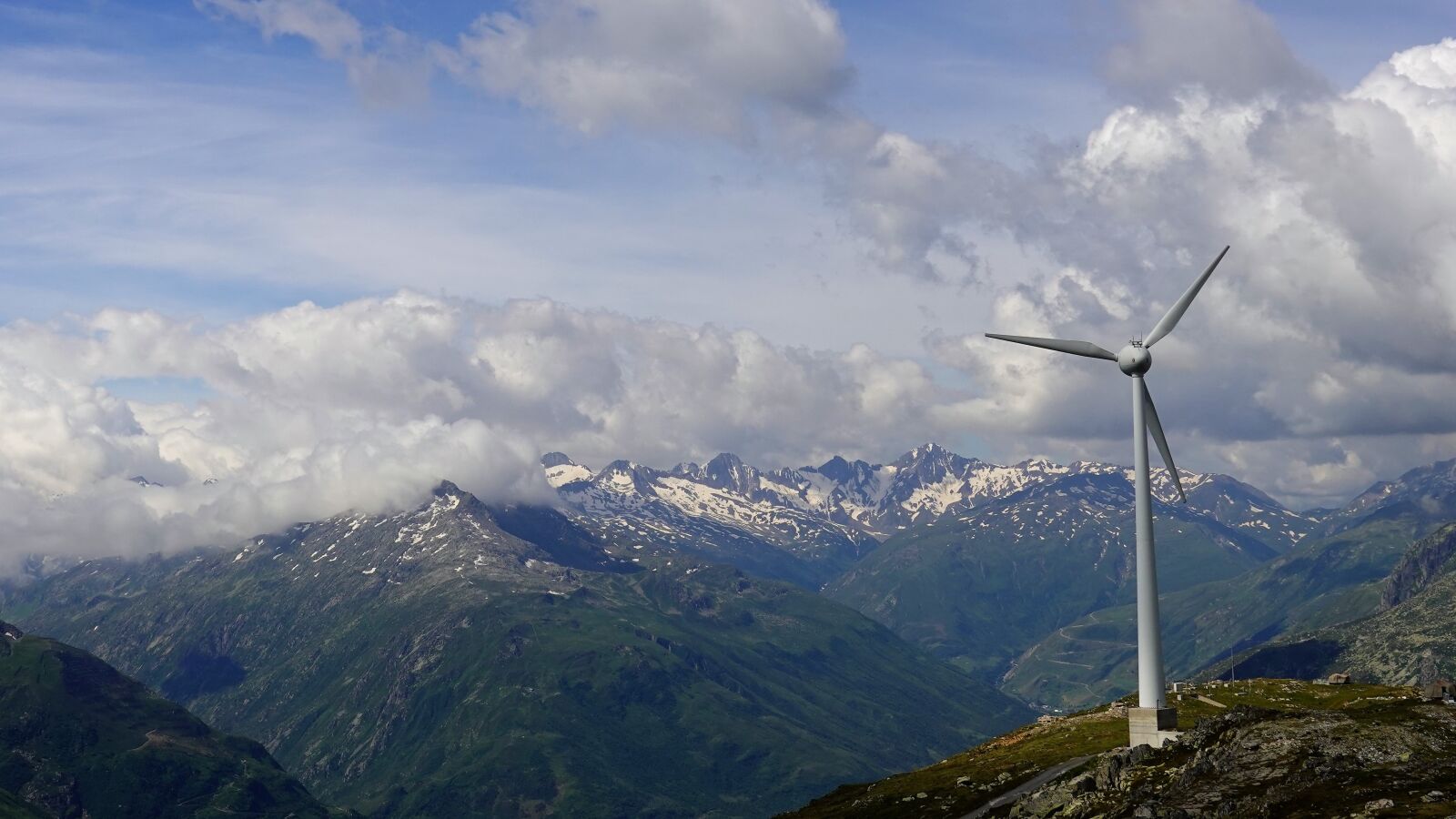 Sony DSC-RX100M7 sample photo. Wind turbine, landscape, mountains photography