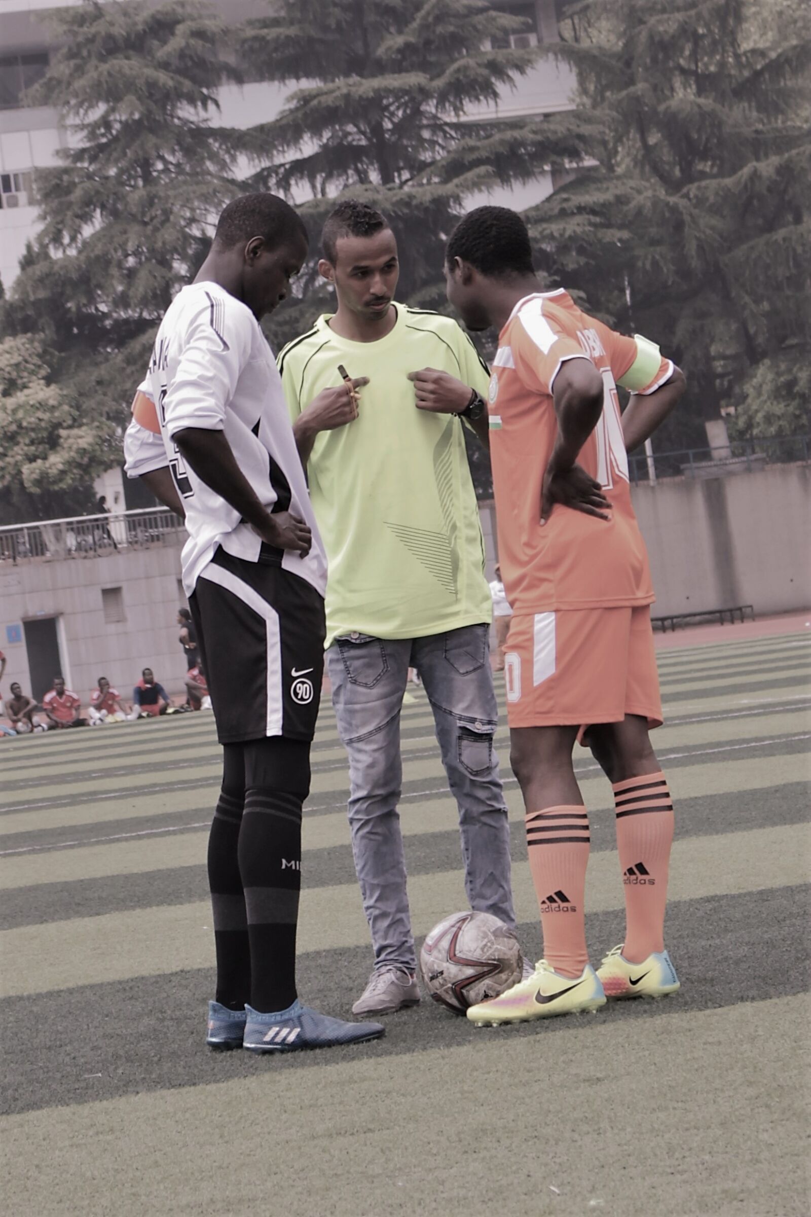 Canon EOS 700D (EOS Rebel T5i / EOS Kiss X7i) sample photo. Soccer, africa, china photography