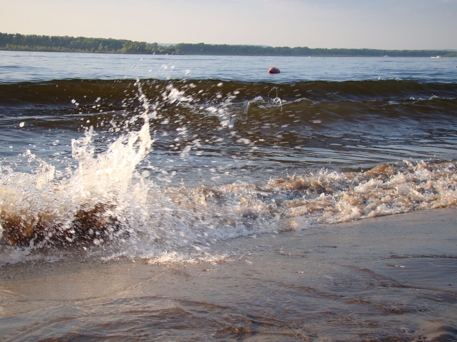 Sony Cyber-shot DSC-H50 sample photo. Wave, beach, sand photography