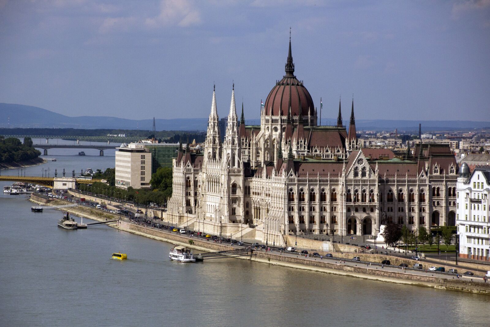 Canon EOS 60D sample photo. Hungary, budapest, parliament photography
