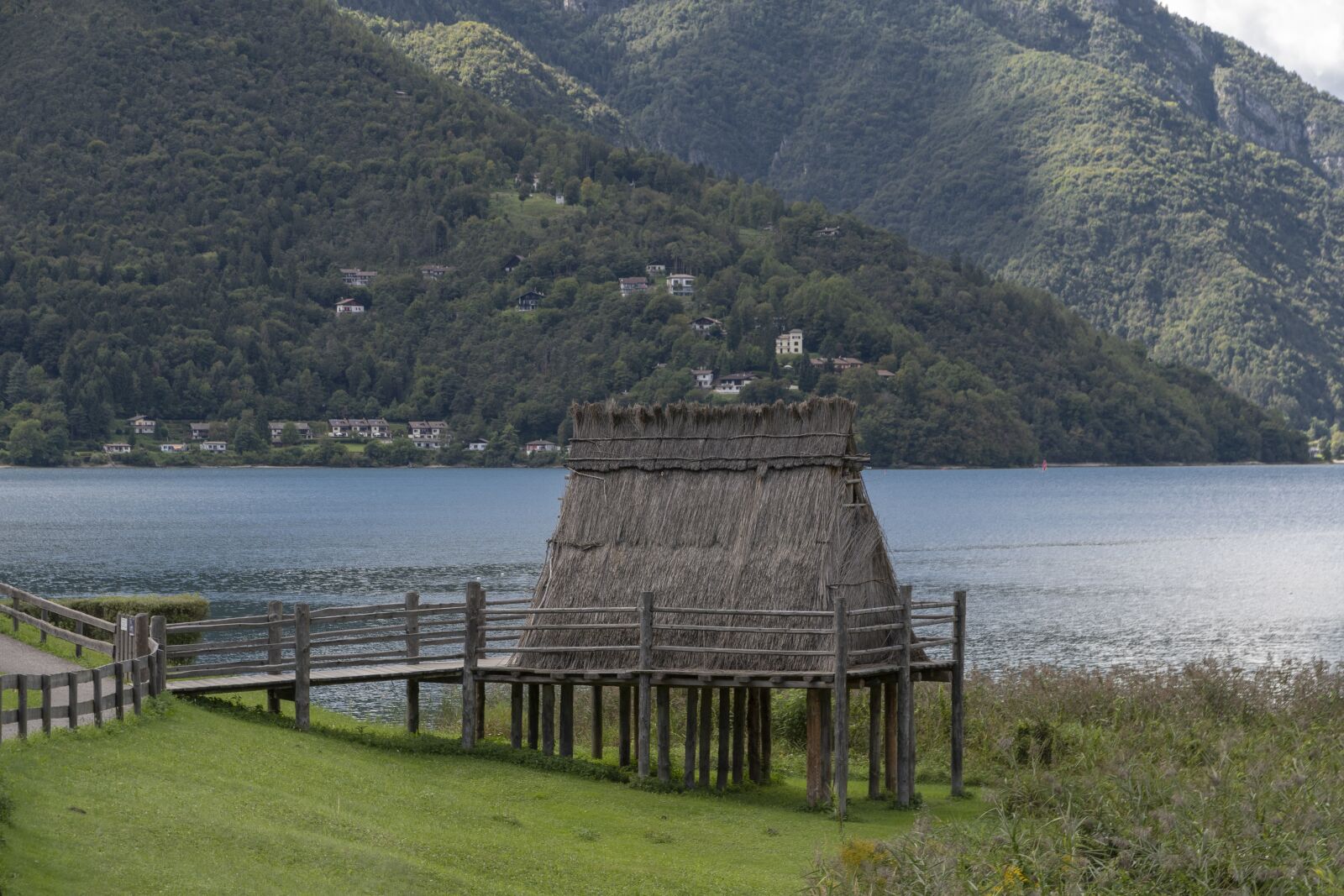 Nikon D7500 sample photo. Hut, lake, pile dwelling photography