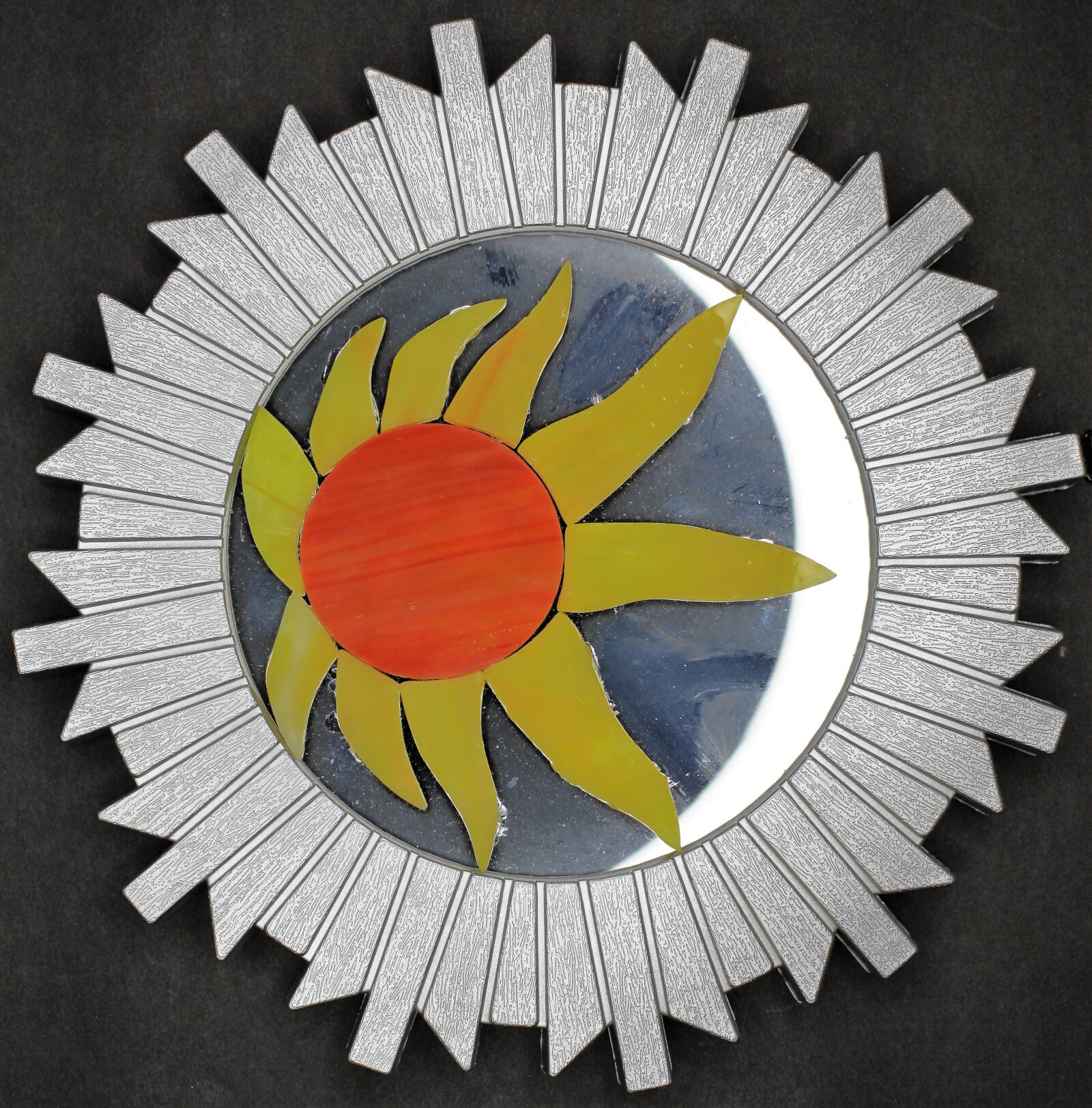 Canon EOS 5D Mark II sample photo. Art, glass, design photography