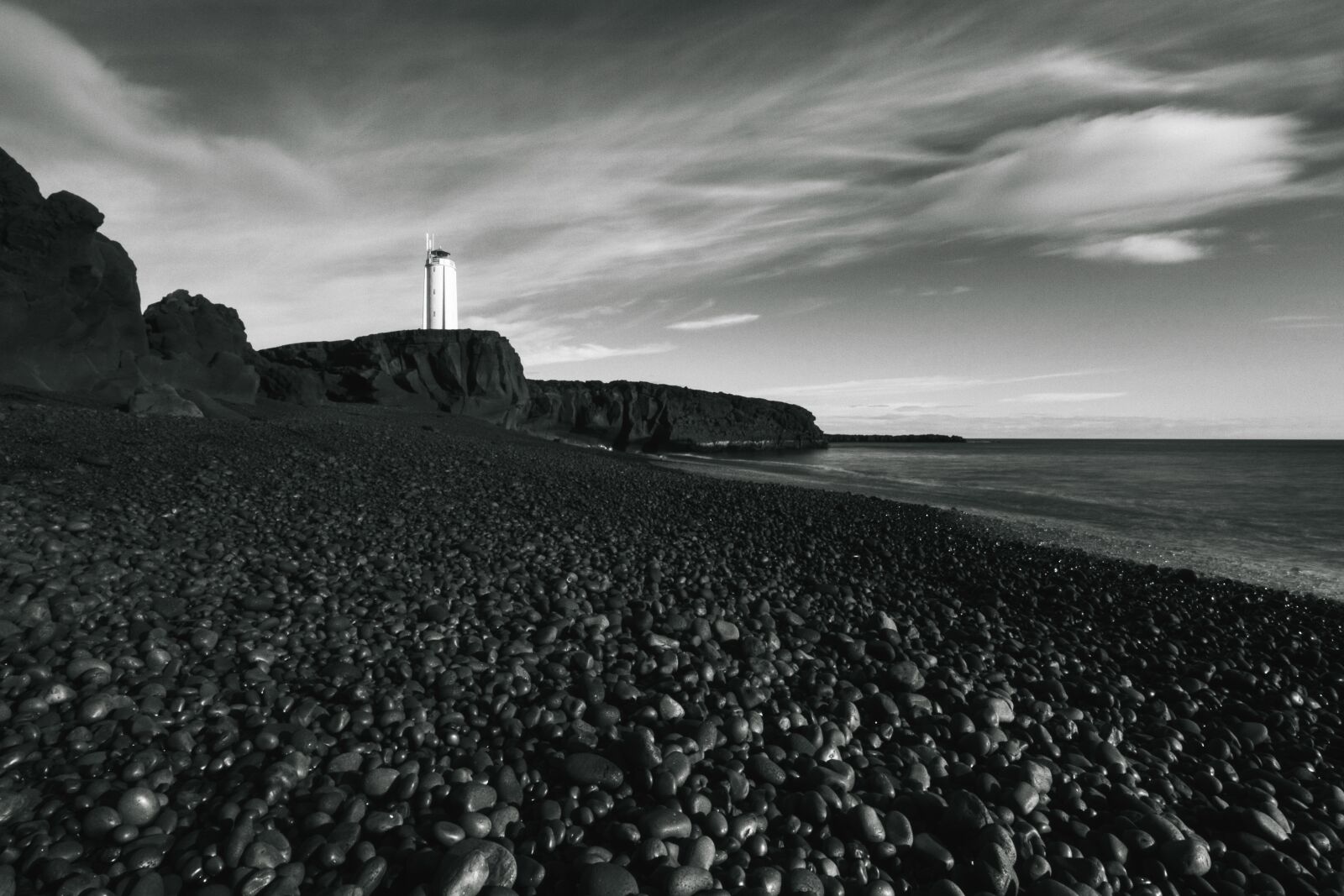 Canon EOS 7D + Canon EF-S 10-18mm F4.5–5.6 IS STM sample photo. Pebbles, lighthouse, air photography