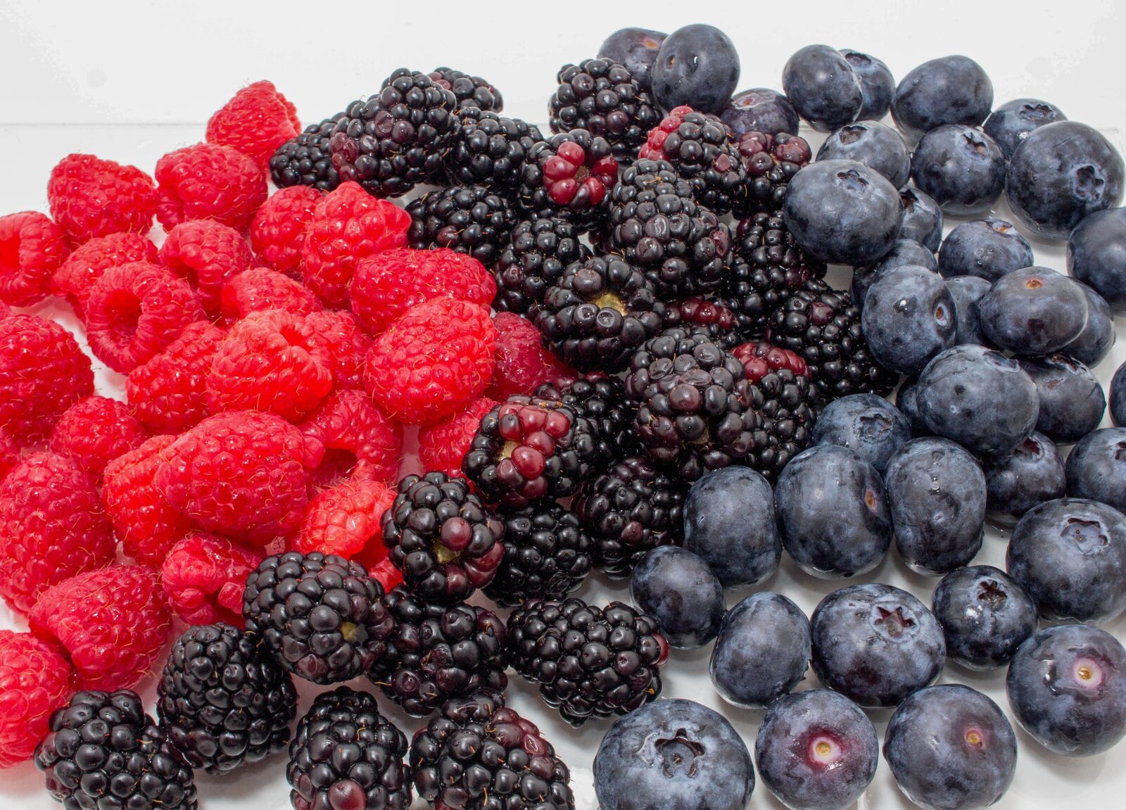 Canon EOS 700D (EOS Rebel T5i / EOS Kiss X7i) sample photo. Fruit, berry, food photography
