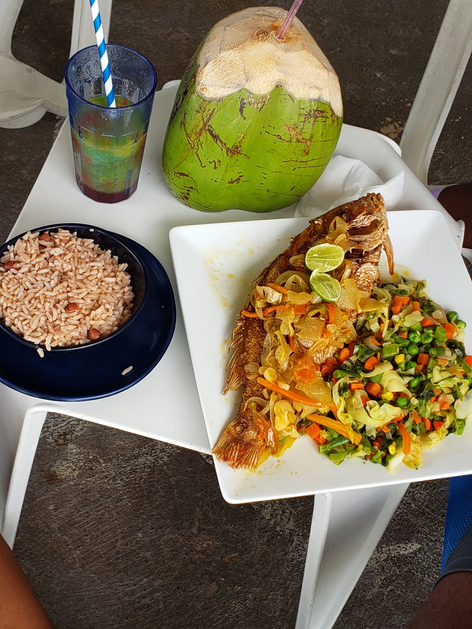 Samsung Galaxy S9 sample photo. Fish, coconut, dinner photography
