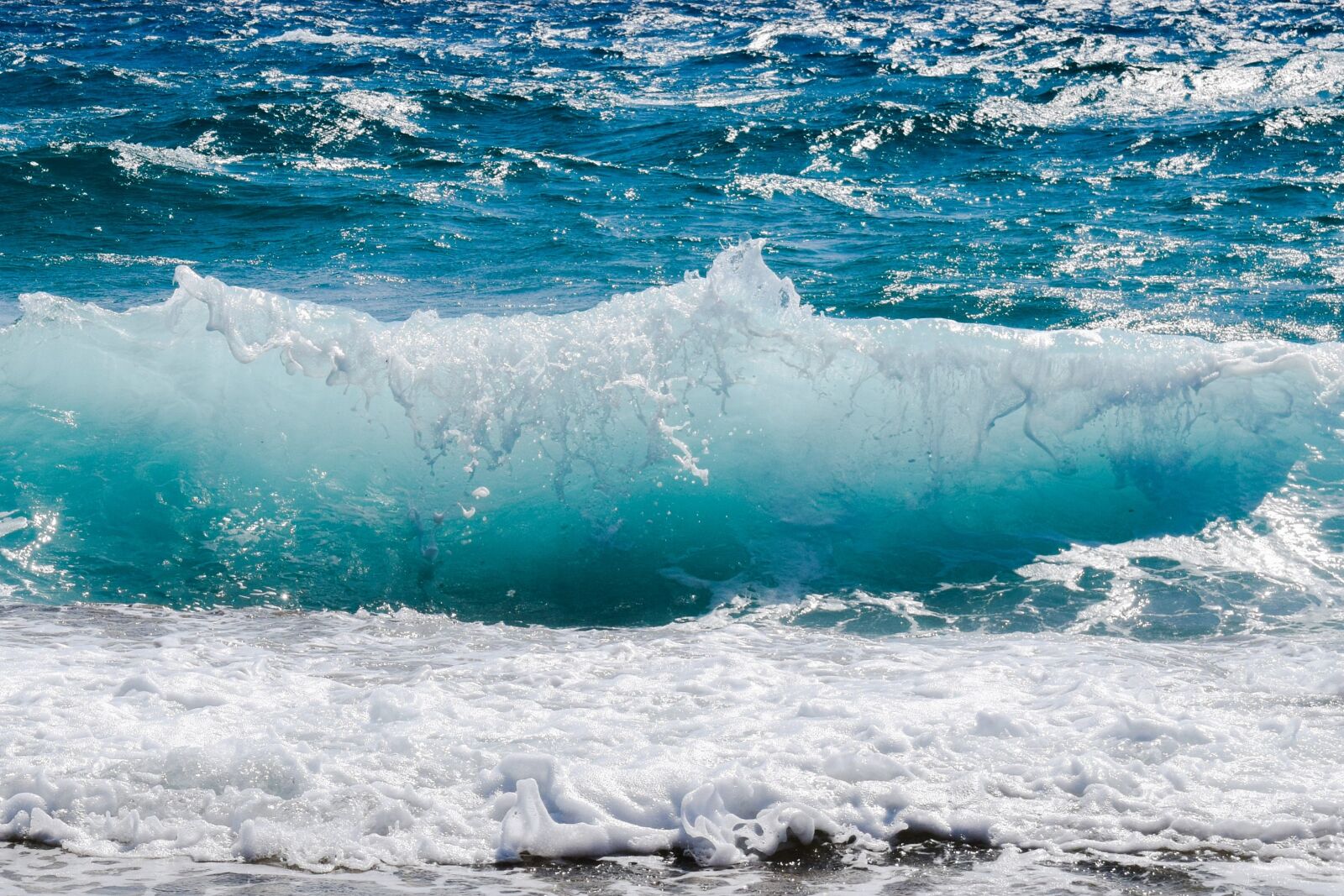 Nikon D3300 sample photo. Wave, smashing, foam photography