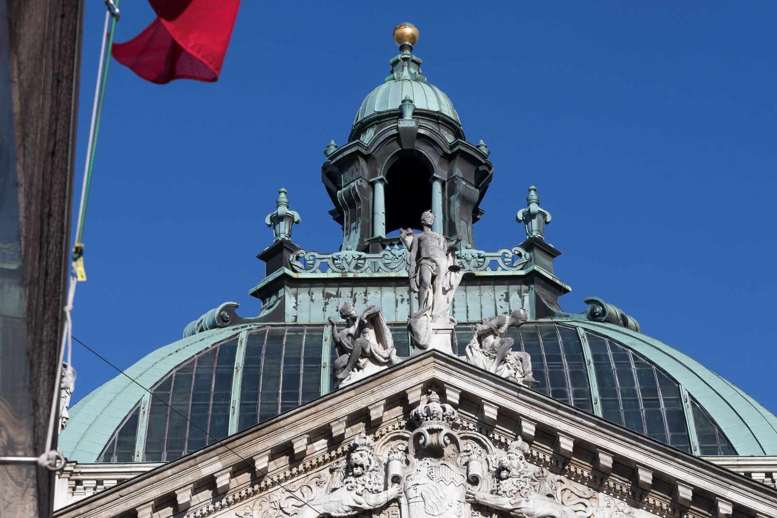 Canon EOS M50 (EOS Kiss M) sample photo. Palace of justice, munich photography