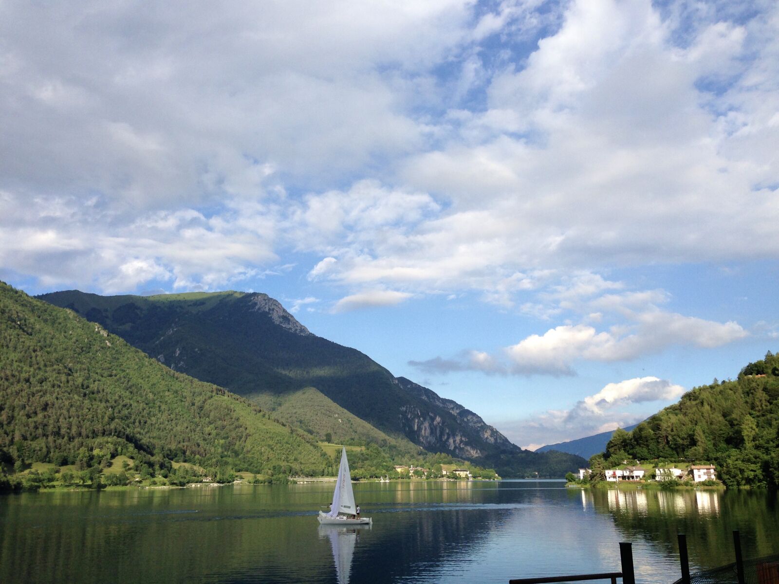 iPhone 5 back camera 4.12mm f/2.4 sample photo. Mountain, lake, boat photography