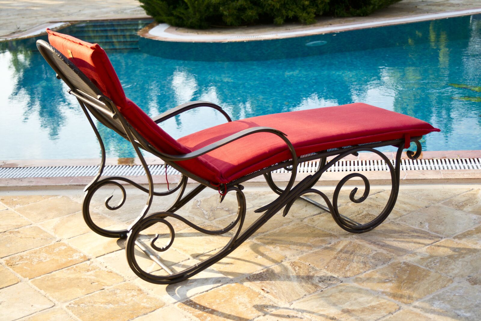 Sony Alpha DSLR-A850 sample photo. Sunbeds, pool, holiday photography