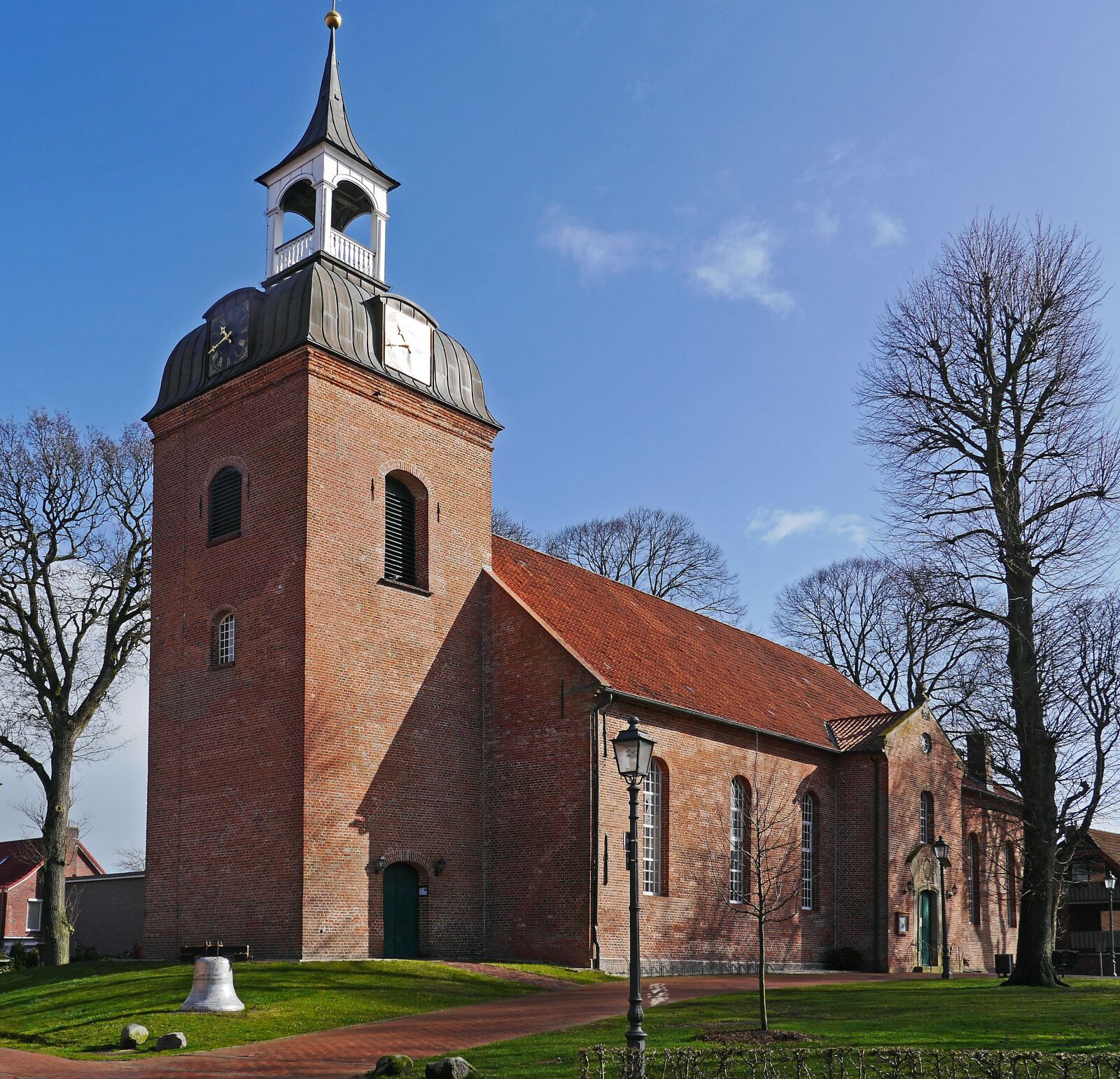 Panasonic Lumix DMC-GH3 sample photo. Wittmund, east frisia, city photography