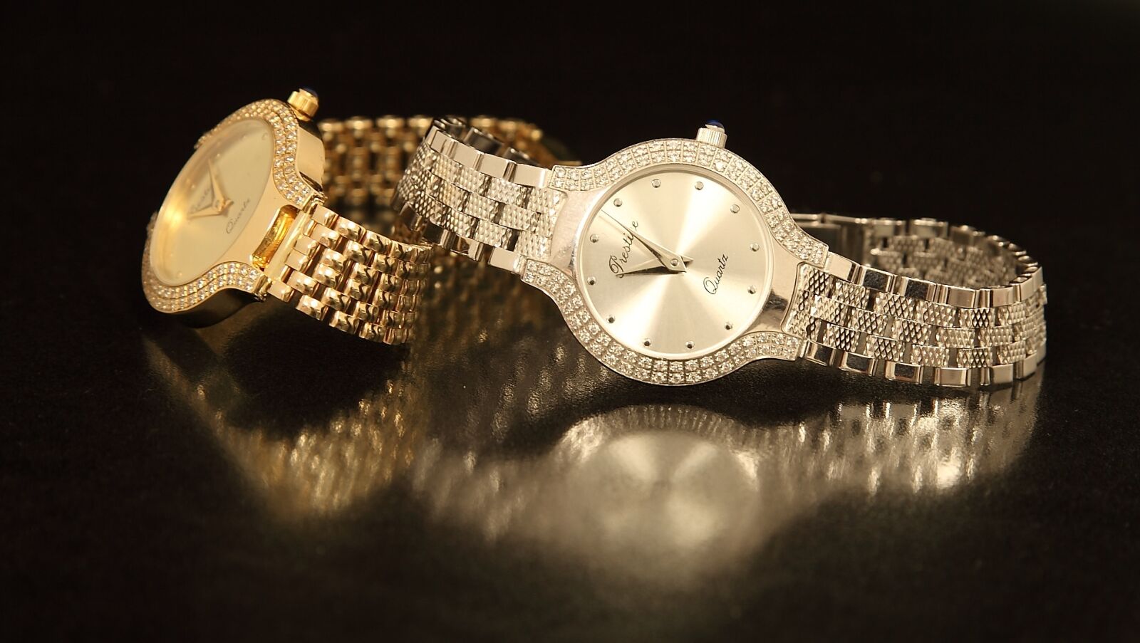 Canon EOS 5D Mark II sample photo. Jewelry, watch, gold photography