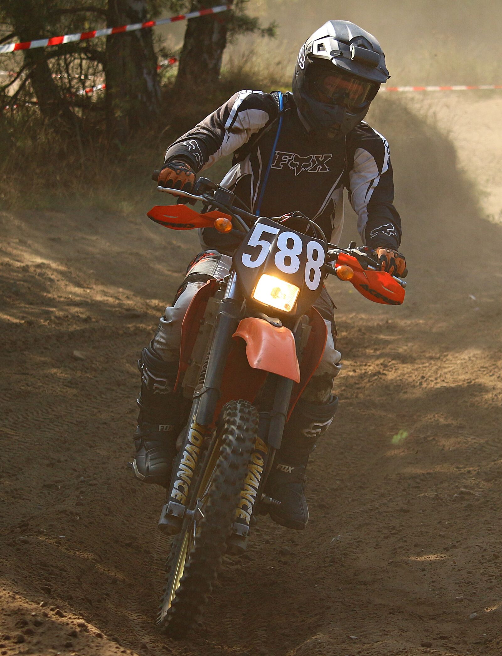 Canon EOS 100D (EOS Rebel SL1 / EOS Kiss X7) sample photo. Motocross, enduro, motorsport photography