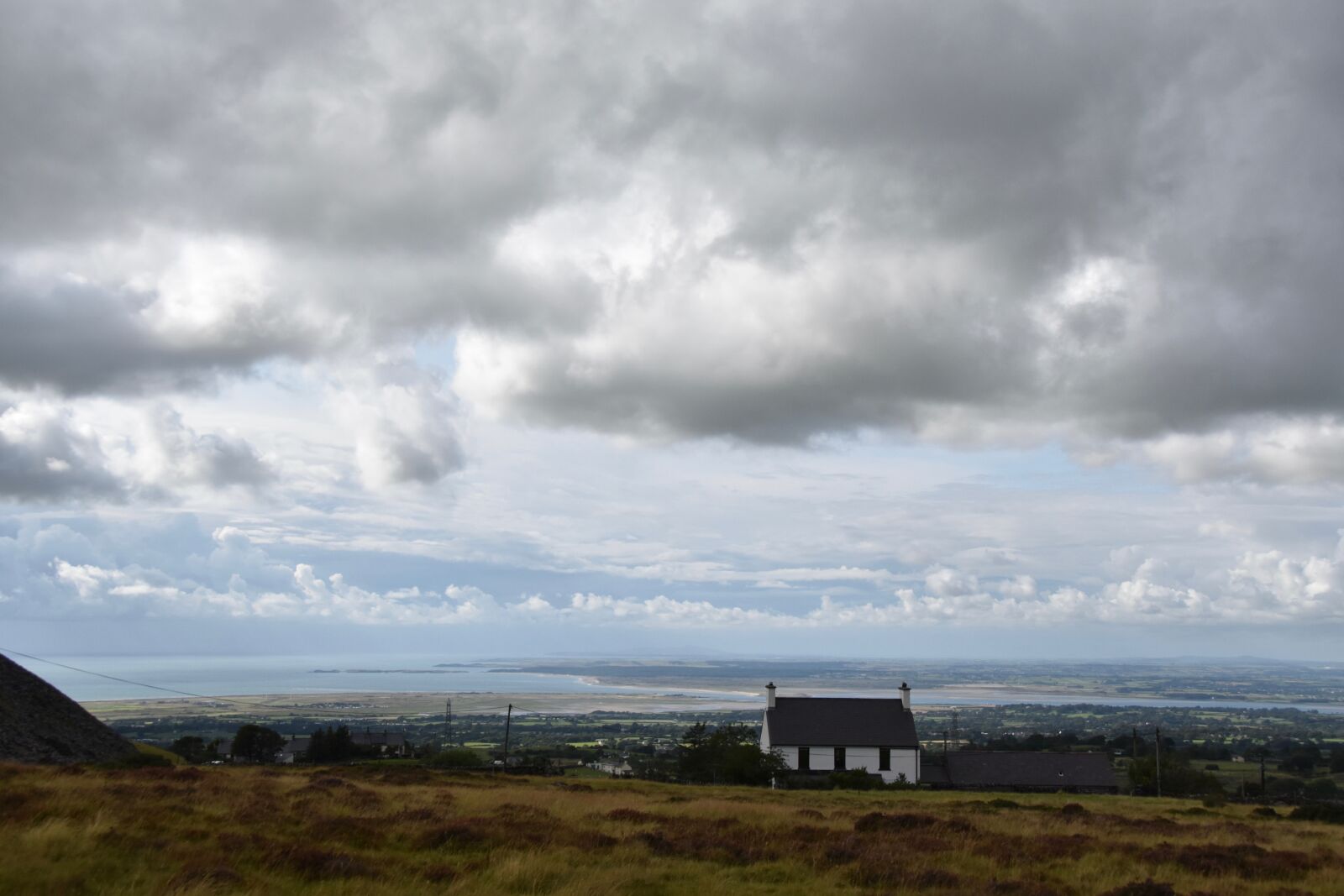 Nikon D5600 sample photo. Welsh cottage, harbour, landscape photography