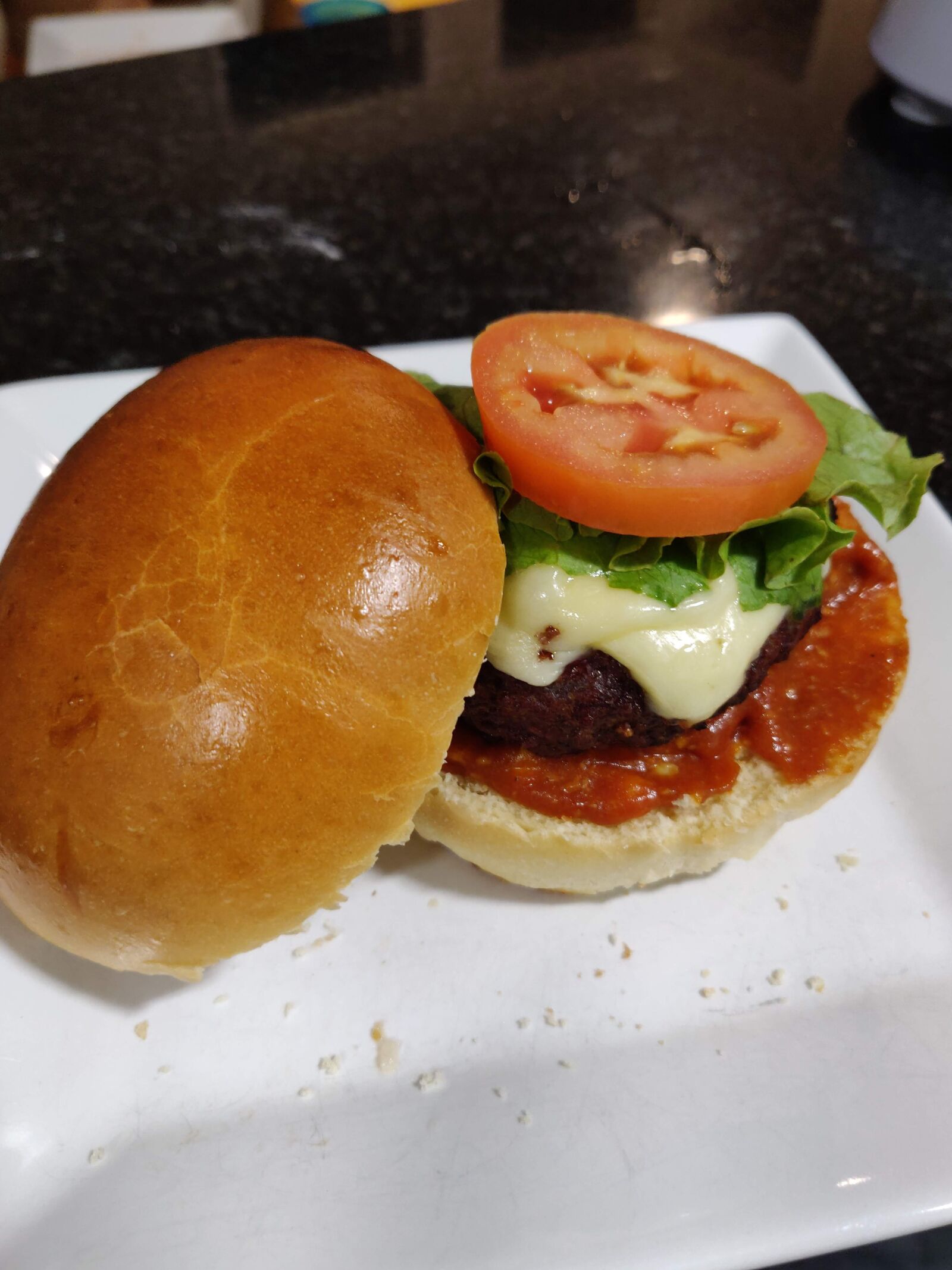 OnePlus A6000 sample photo. Hamburger, bread, tomato photography