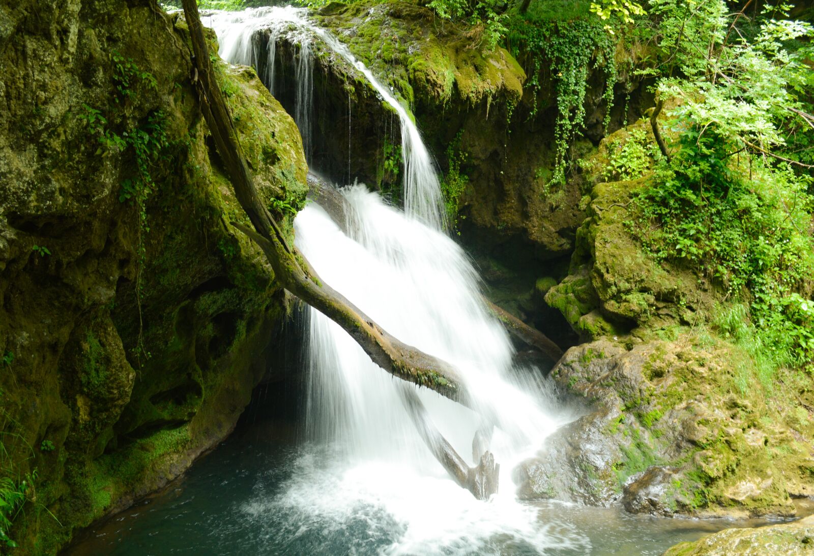 Nikon D3200 sample photo. Waterfall, mountain, fresh photography