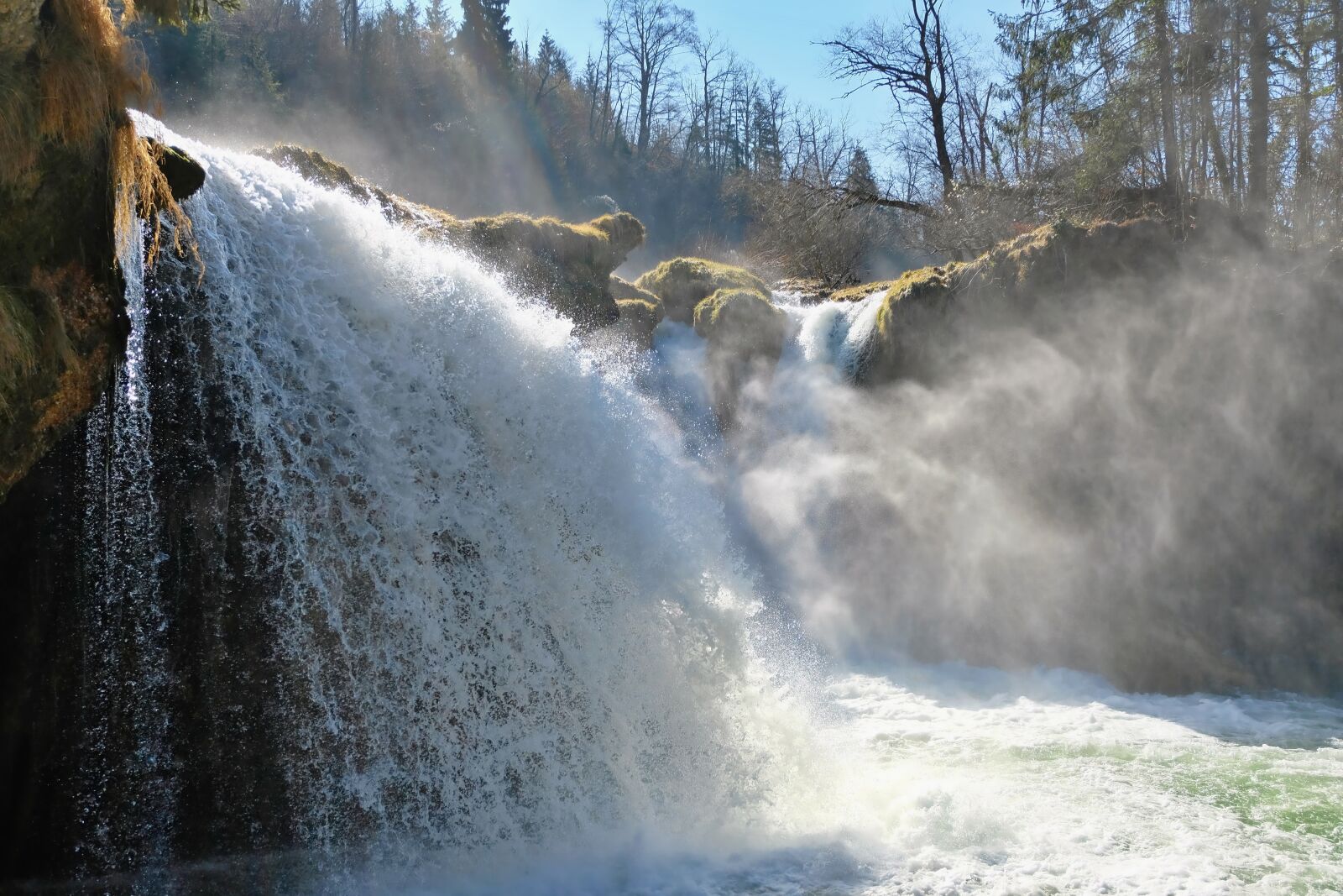 Fujifilm XC 15-45mm F3.5-5.6 OIS PZ sample photo. Nature, landscape, water waterfall photography