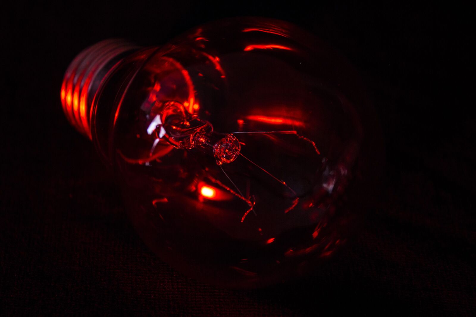 Canon EOS 700D (EOS Rebel T5i / EOS Kiss X7i) sample photo. Slightly, flare-up, background photography