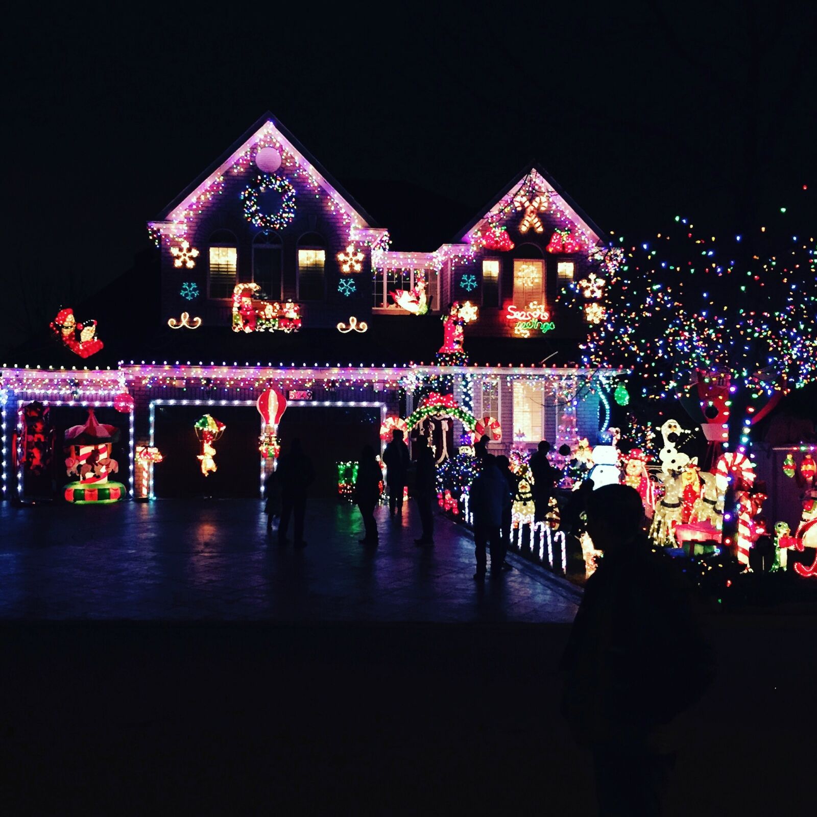 Apple iPhone 6 sample photo. Lights, xmas, happy photography