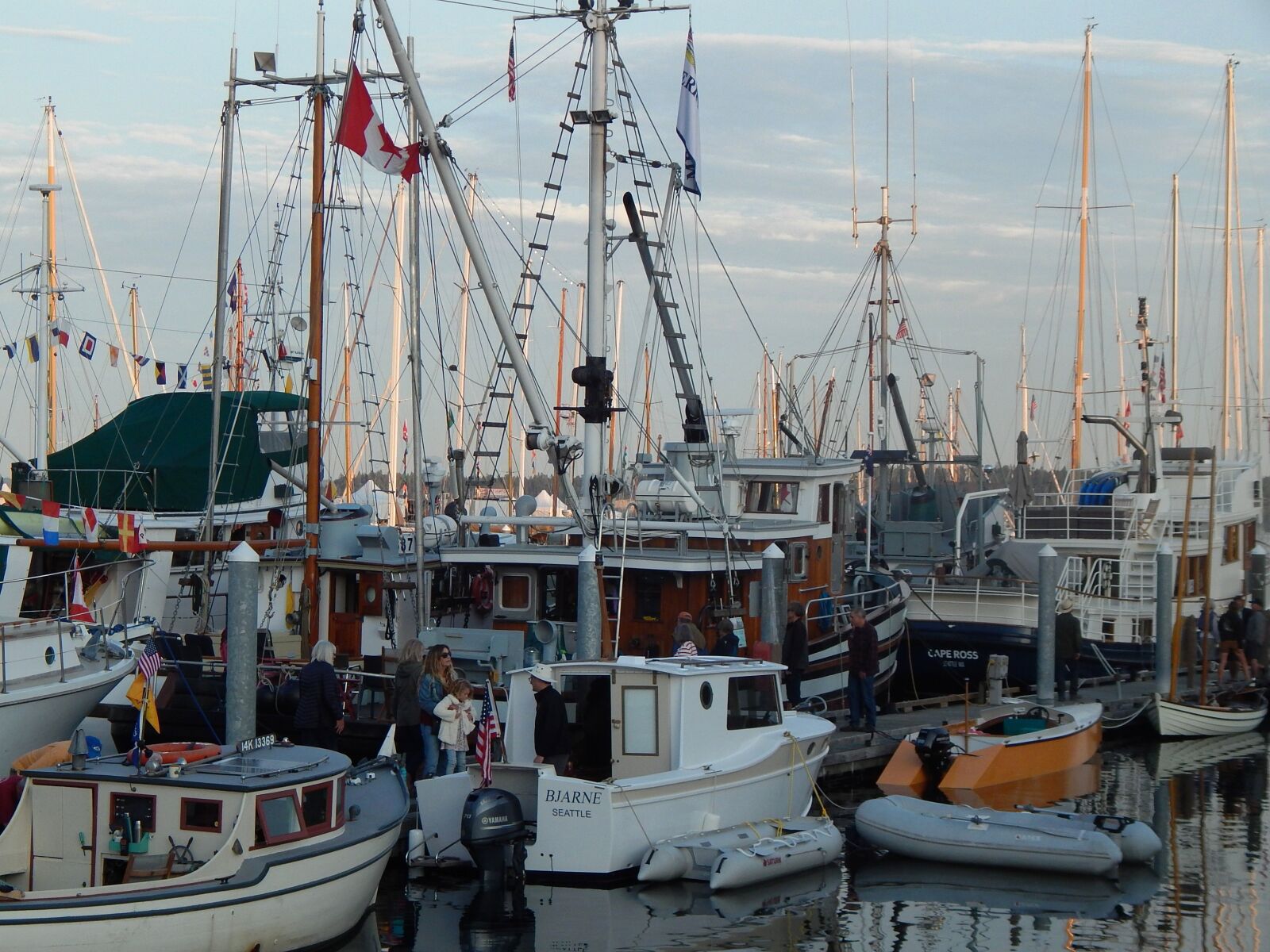 Nikon Coolpix L820 sample photo. Port, nautical, wooden photography