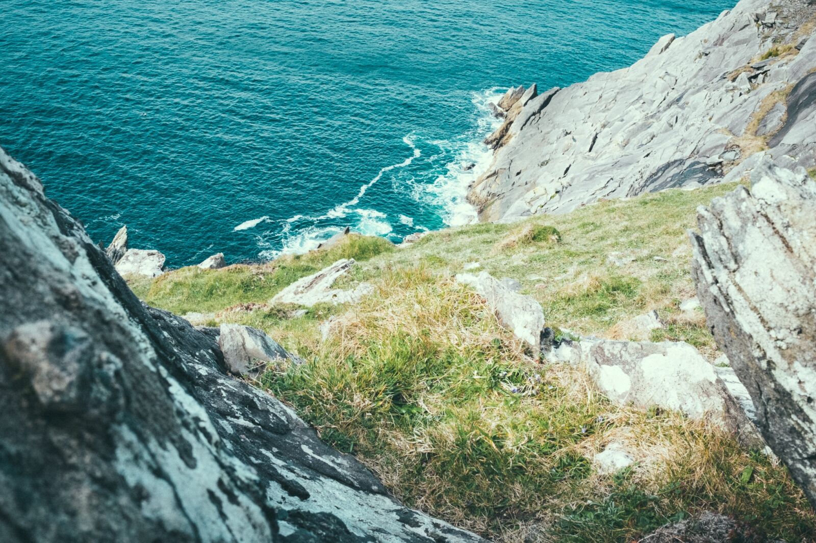Fujifilm XF 23mm F1.4 R sample photo. Ireland, cliffs, coast photography
