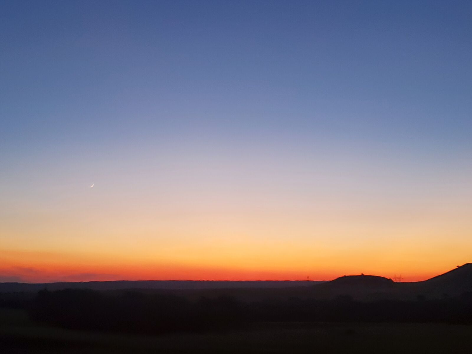 Samsung Galaxy S10 sample photo. Sunset, horizon, skyline photography