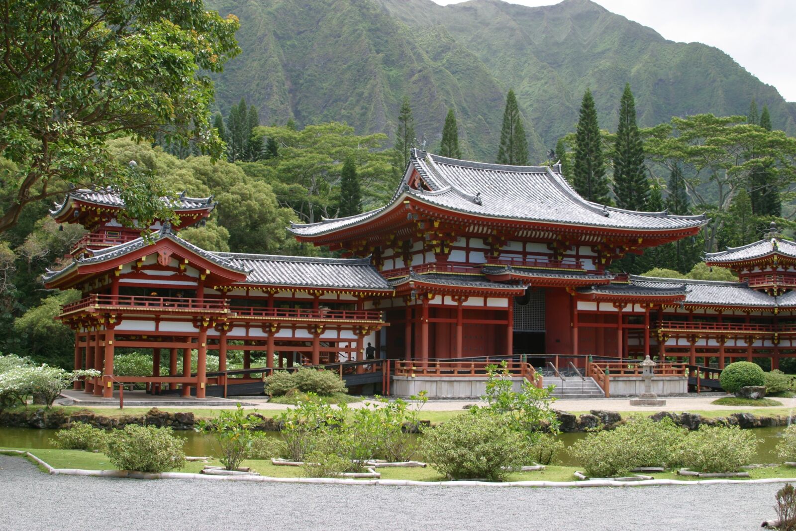 Canon EOS D60 sample photo. Temple, mountains, landscape photography