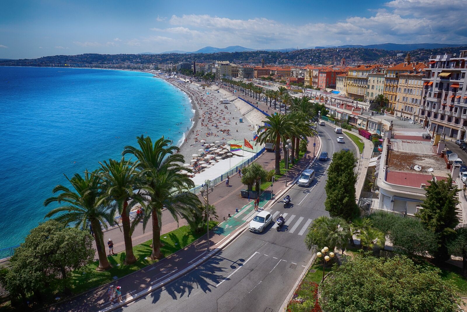 Sony Alpha a5000 (ILCE 5000) sample photo. Nice, sea, city photography