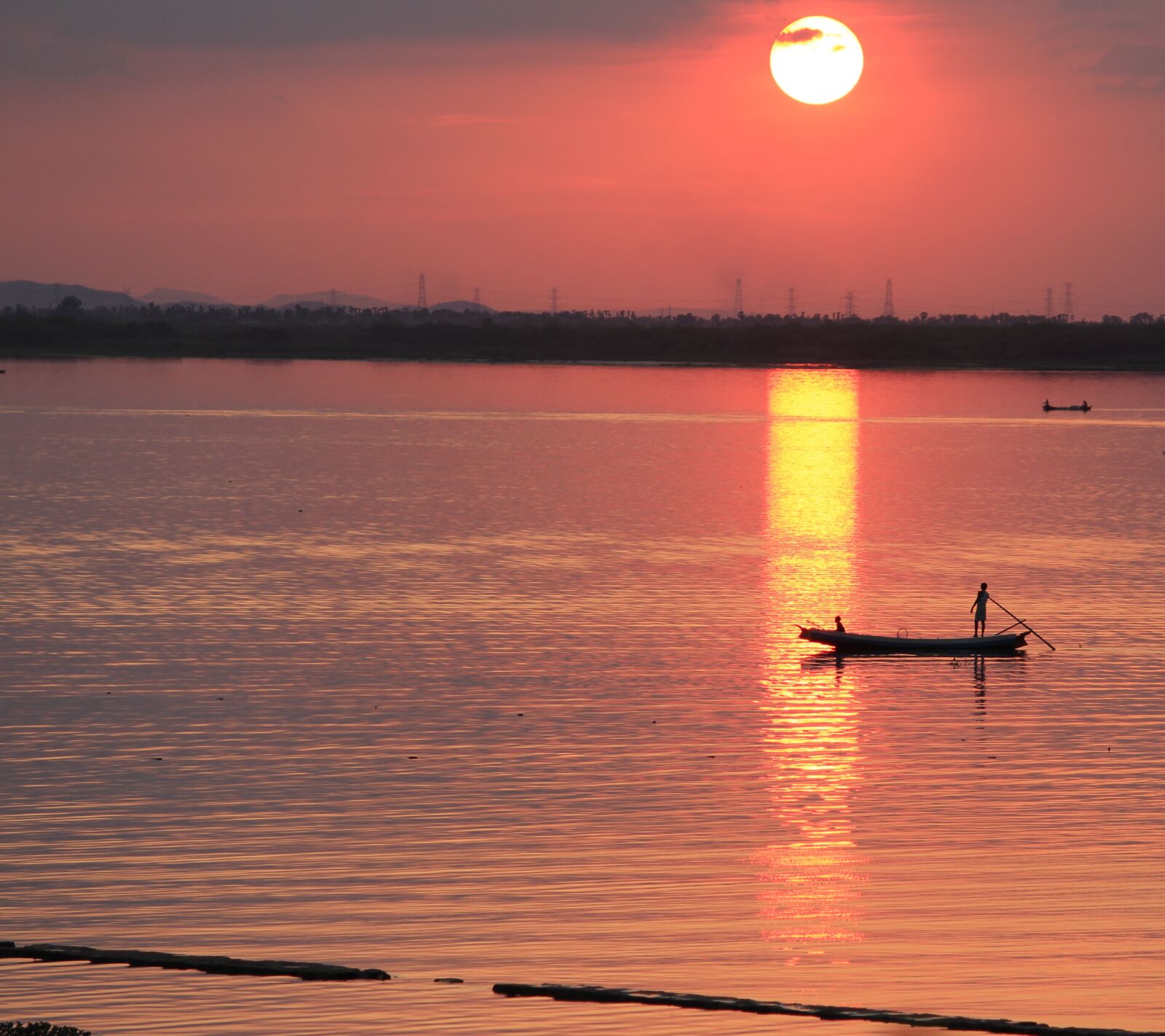 Canon EF-S 55-250mm F4-5.6 IS II sample photo. Sunset, evening, reflections photography