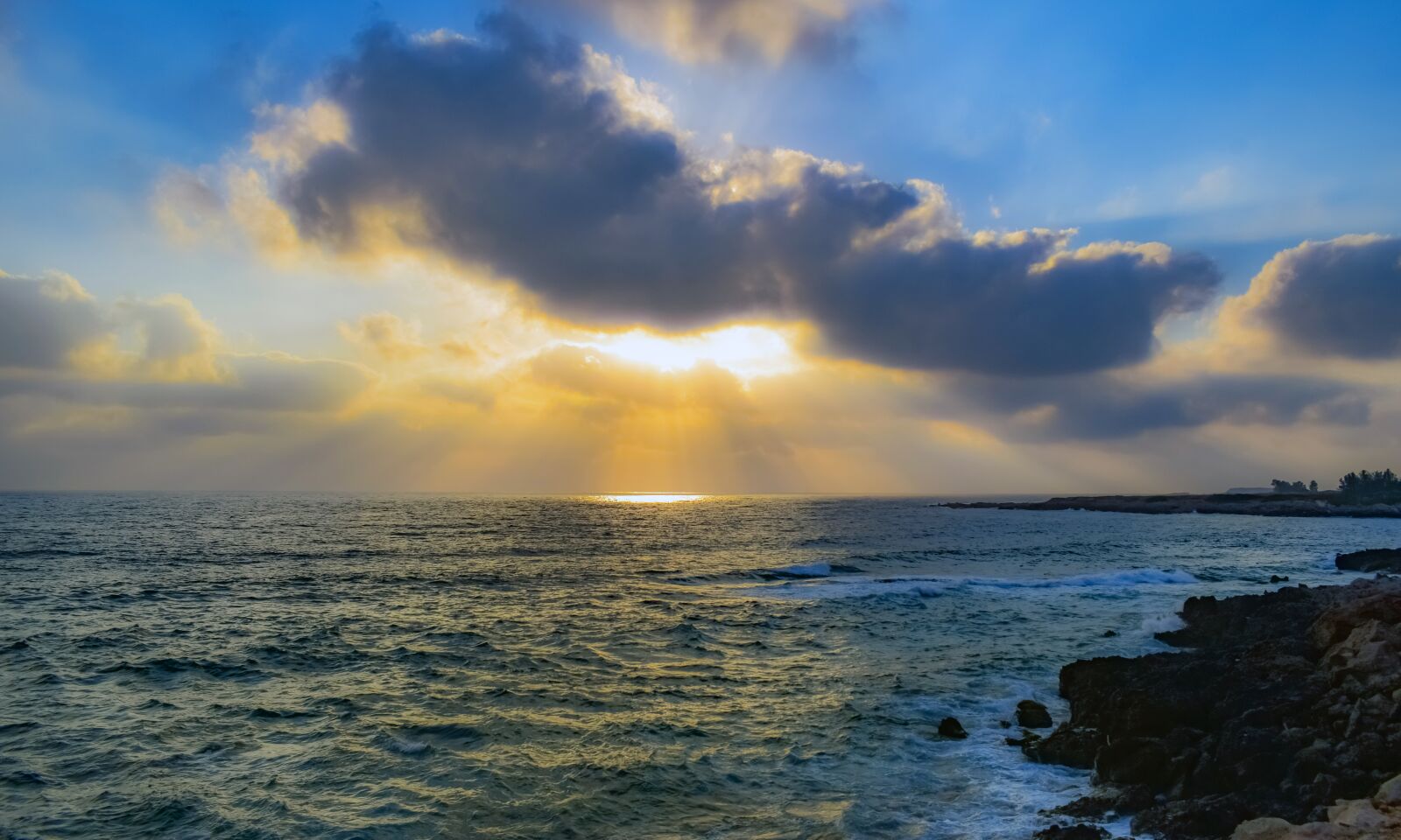 Nikon D3300 sample photo. Sea, sky, clouds photography