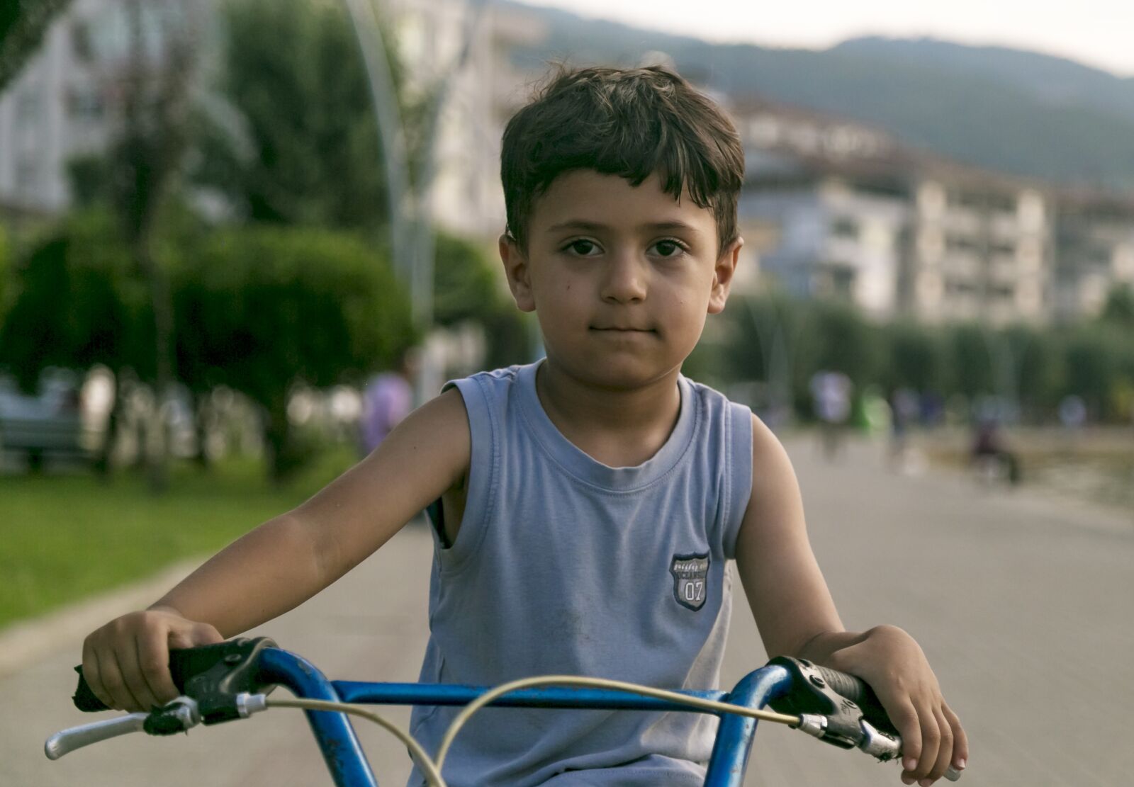 Canon EOS 6D + Canon EF 24-105mm F4L IS USM sample photo. Child, bicycle, baby photography