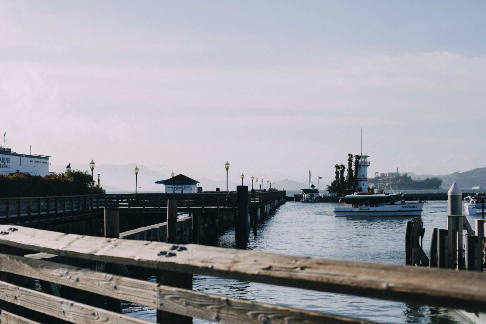 Canon EOS 5D Mark II sample photo. Boats, ocean, pier, san photography
