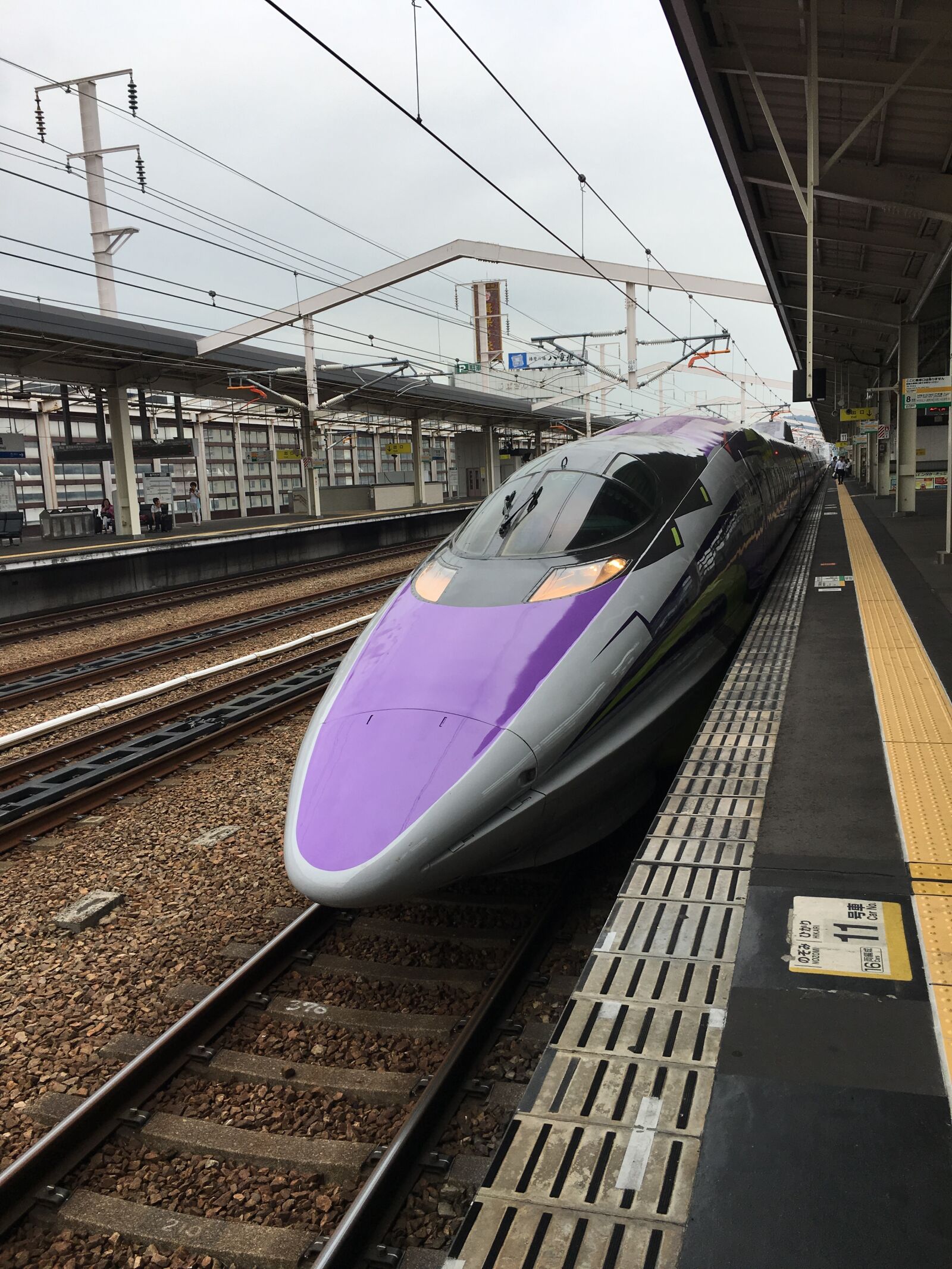 Apple iPhone 6s sample photo. Bullet train, series 500 photography