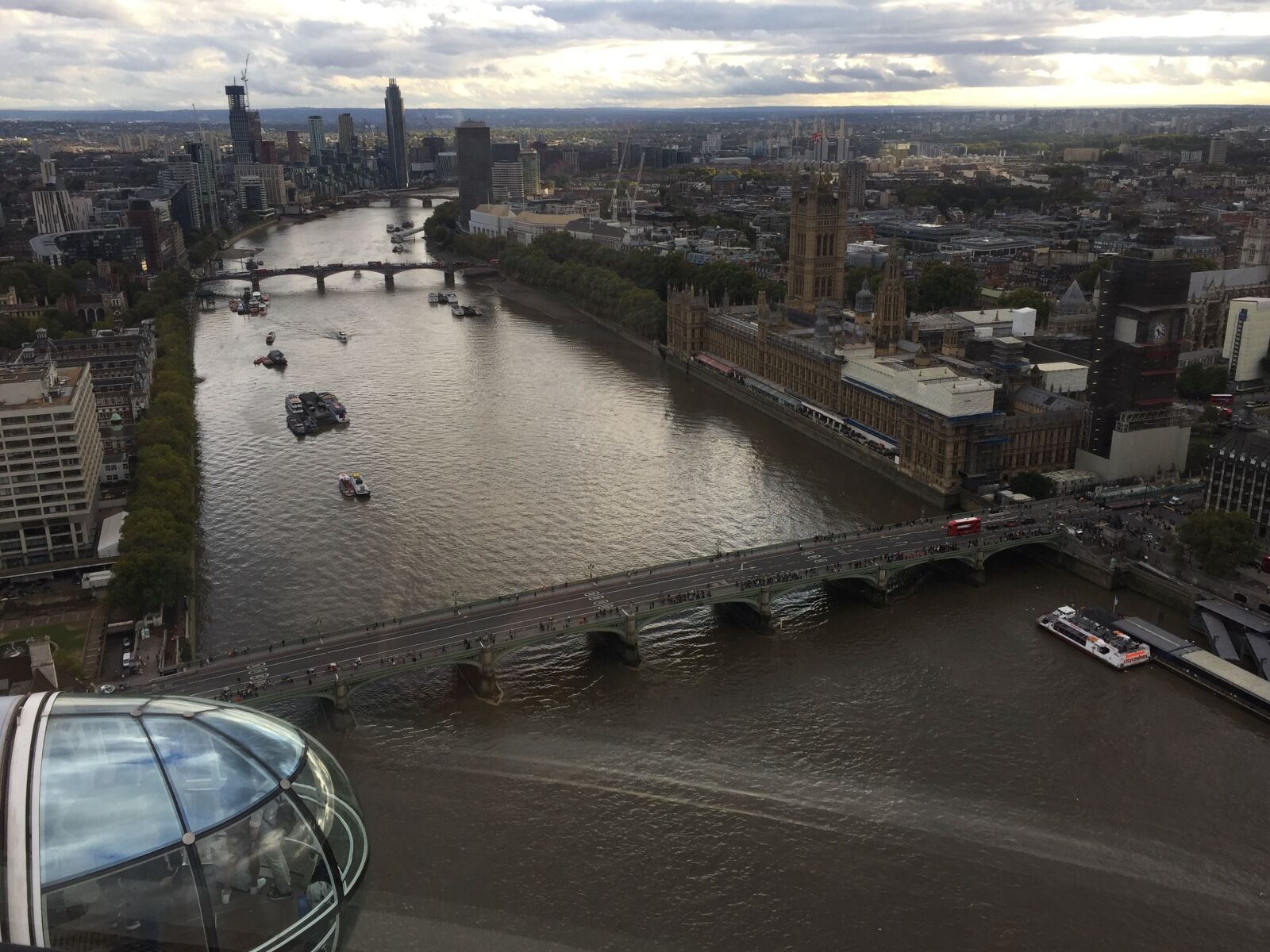 iPhone 6 back camera 4.15mm f/2.2 sample photo. London eye, london, skyline photography