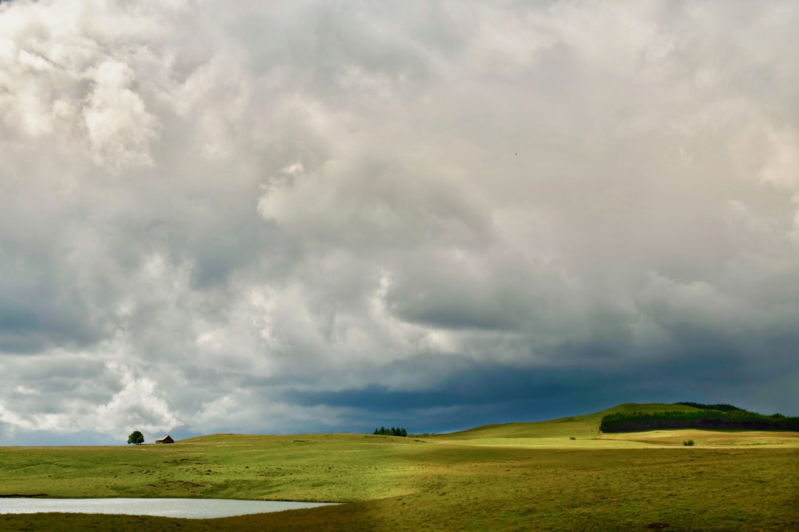Canon EOS 70D sample photo. Aubrac, aveyron, france photography