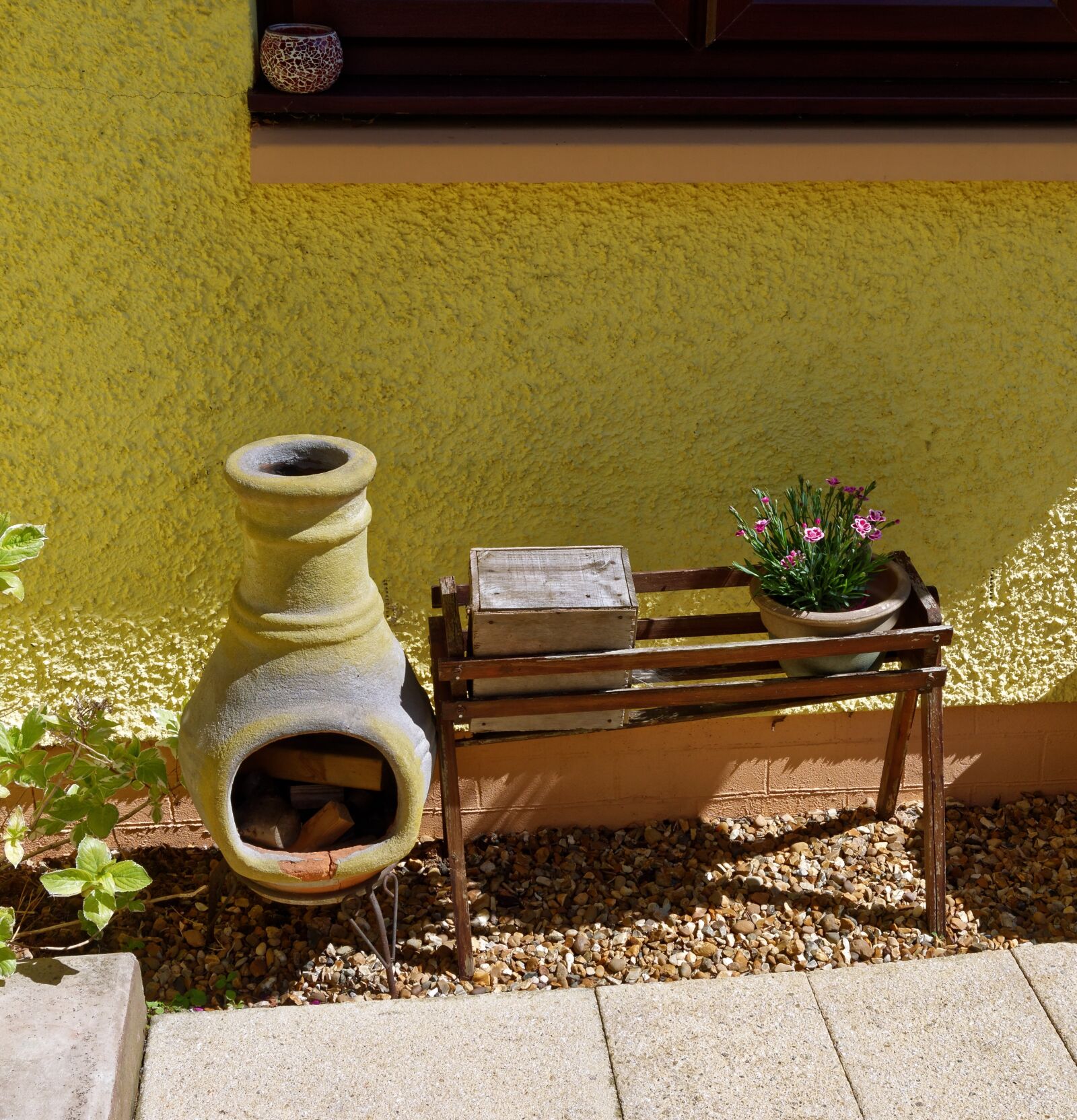 Nikon D3300 sample photo. Garden, ornament, chiminea photography